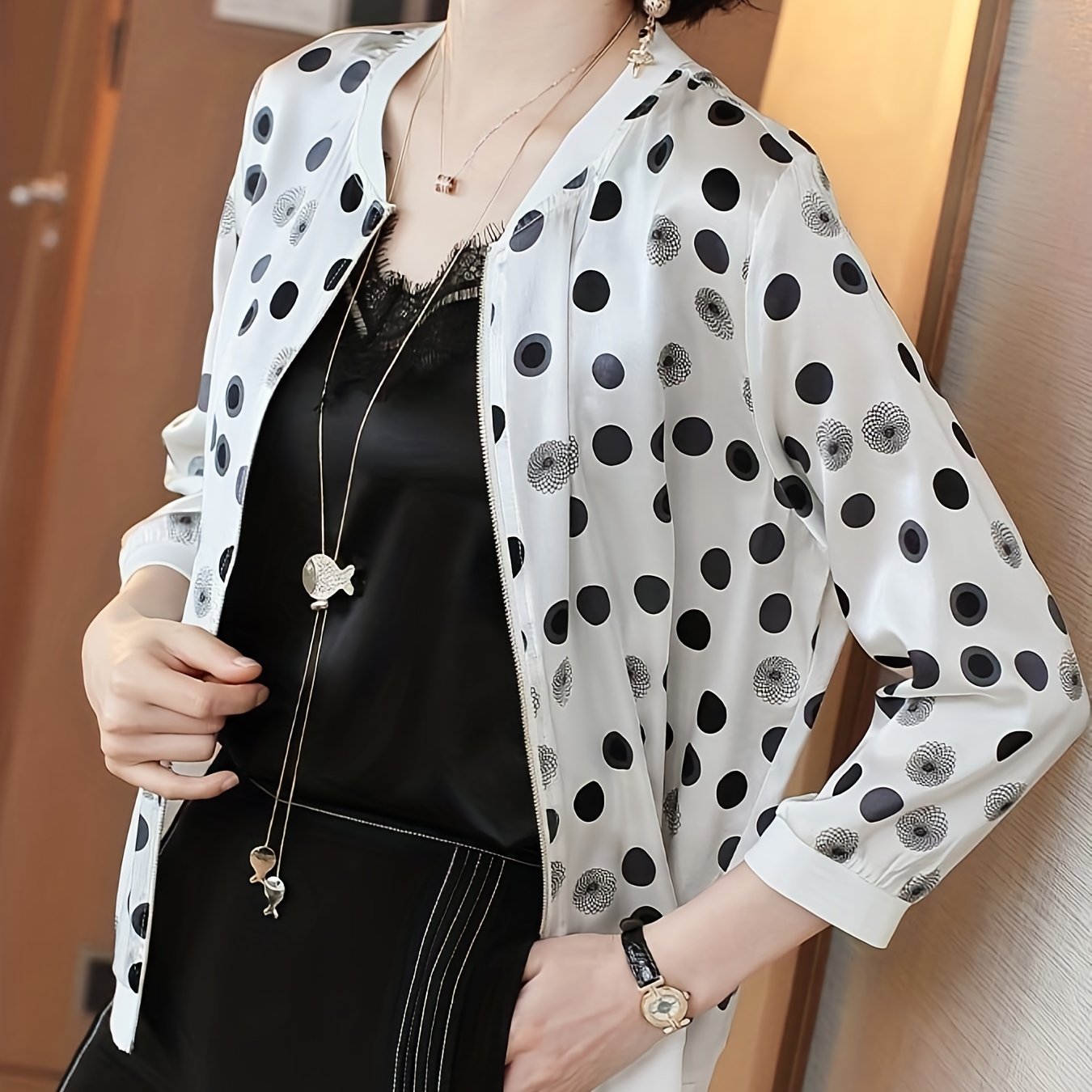 Women’s Star Print Lightweight Zip-Up Jacket with Baseball Collar for Spring and Summer