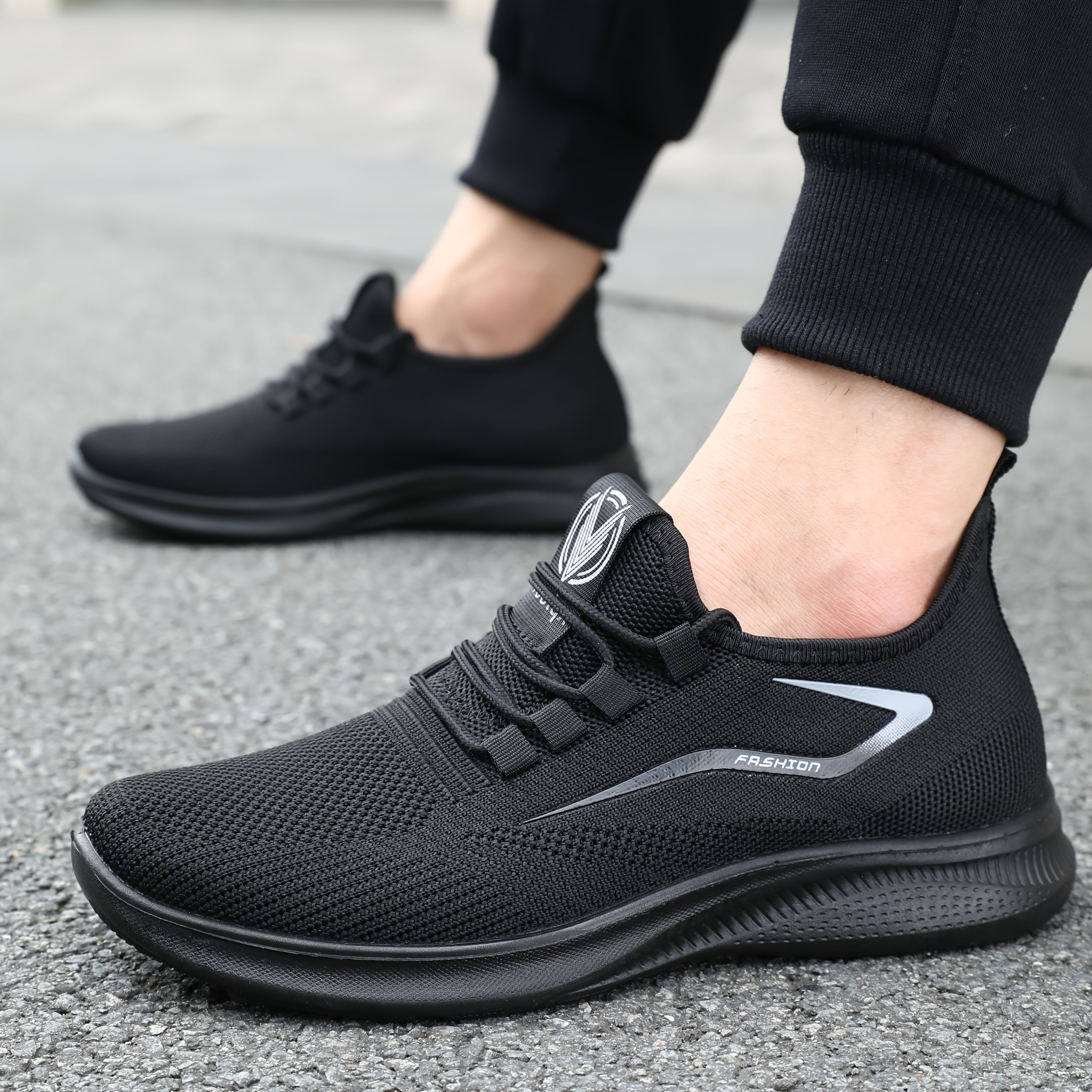 Men's Breathable Fabric Sneakers with Non-Slip Sole for Outdoor Activities