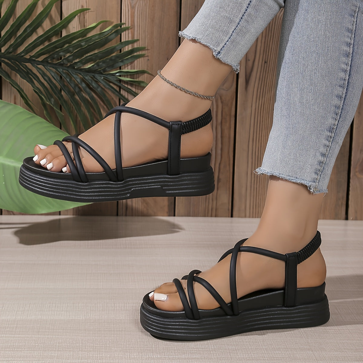 Women's White Cross Strap Flat Sandals Summer Beach Shoes with Thick Rubber Sole