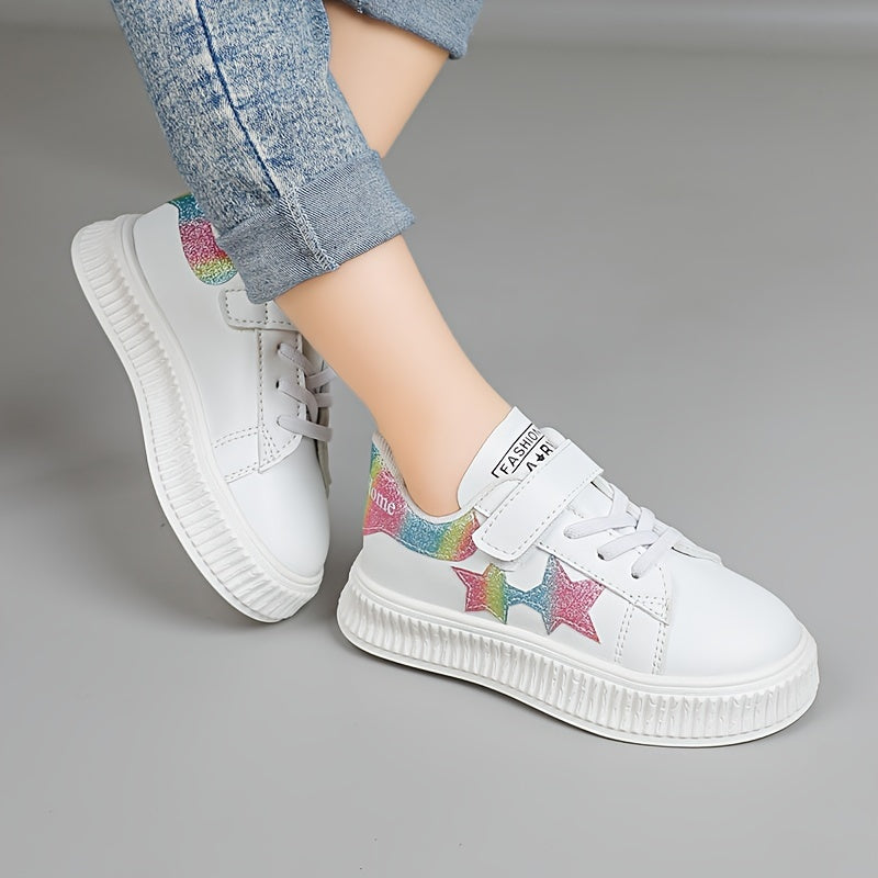 Girls' Star-Embellished Low-Top Sneakers for Comfort and Non-Slip Support All-Season