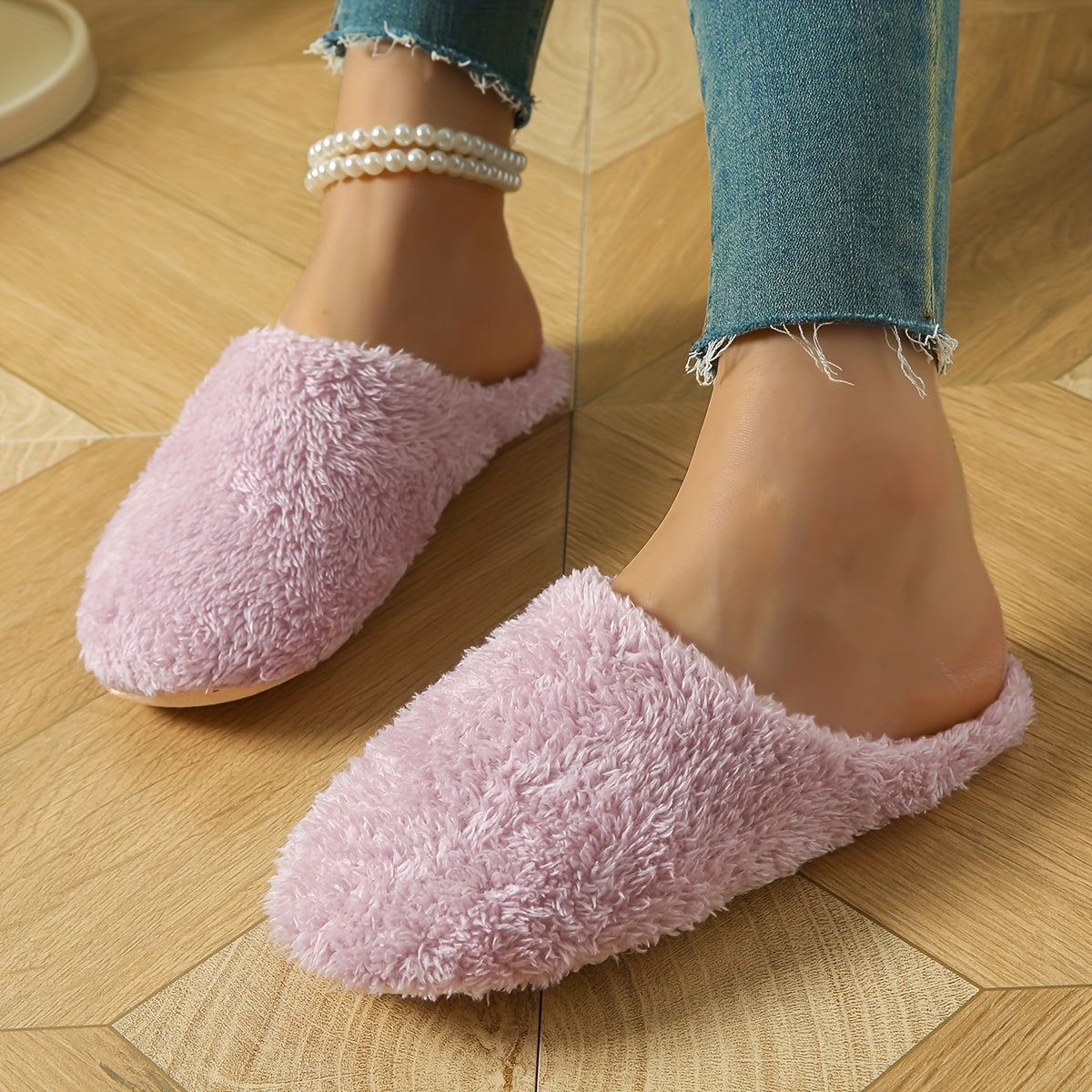 Women's Plush Indoor Slippers Soft Sole Lightweight Satin-Like Fabric All-Season
