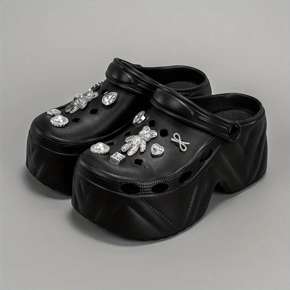 Women's Rhinestone Bear Decor Clogs Casual Hollow Out Garden Shoes