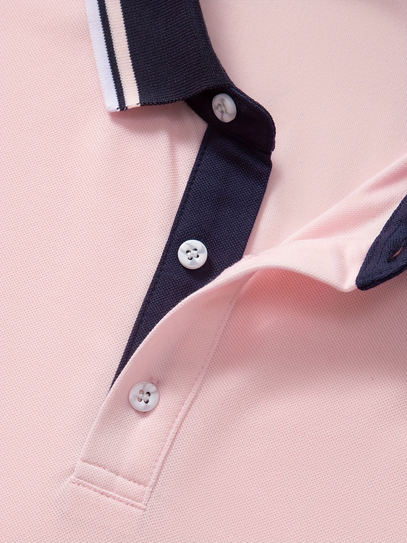 2 ta erkaklar uchun qisqa yengli ko'ylaklar, qarama-qarshi yenglar bilan - yengil polyester, pastel ko'k va pushti, oddiy moslama, yozda yoki sovg'a sifatida berish uchun ideal