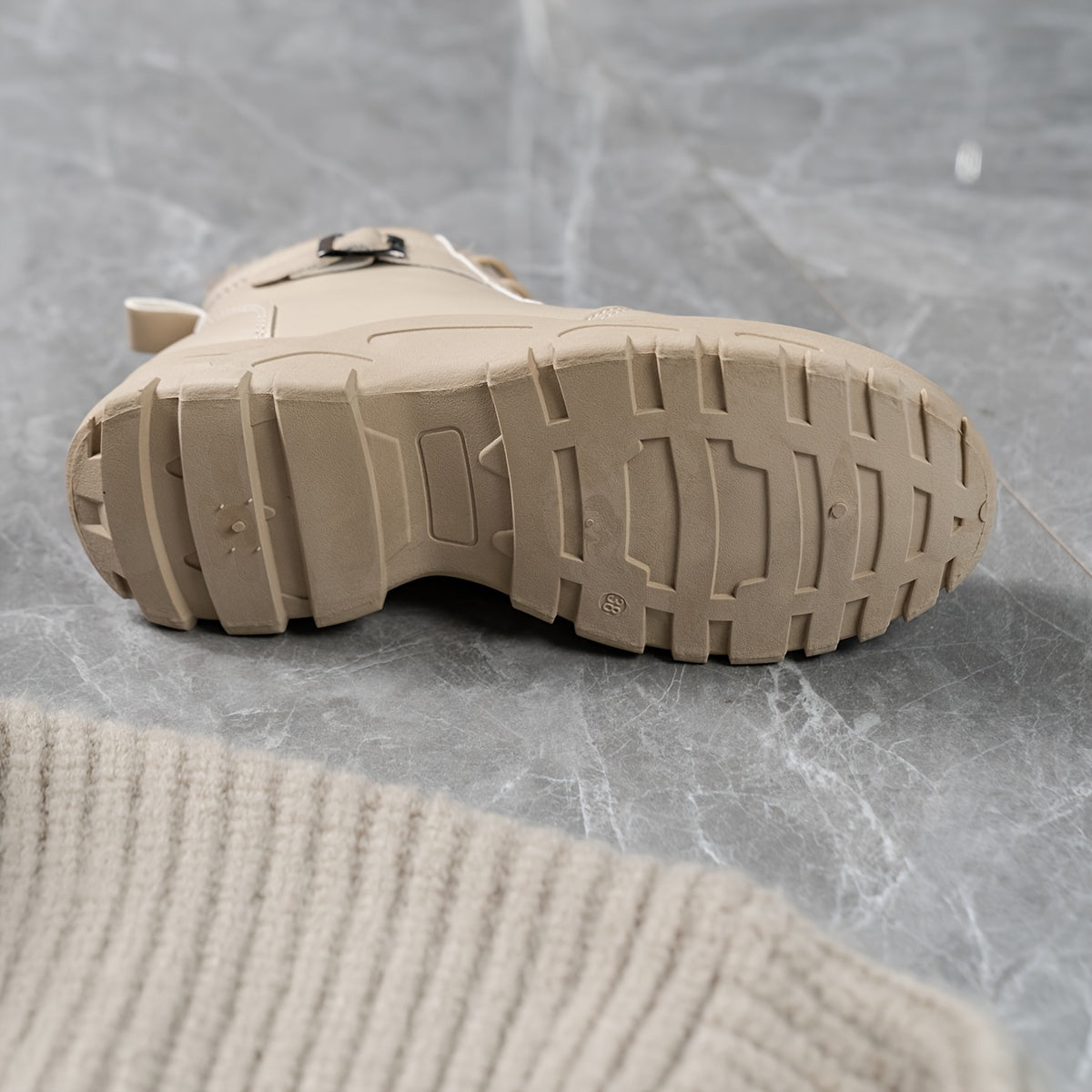 Women's Winter Faux Fur Lined Platform Ankle Boots with Anti-Slip Sole