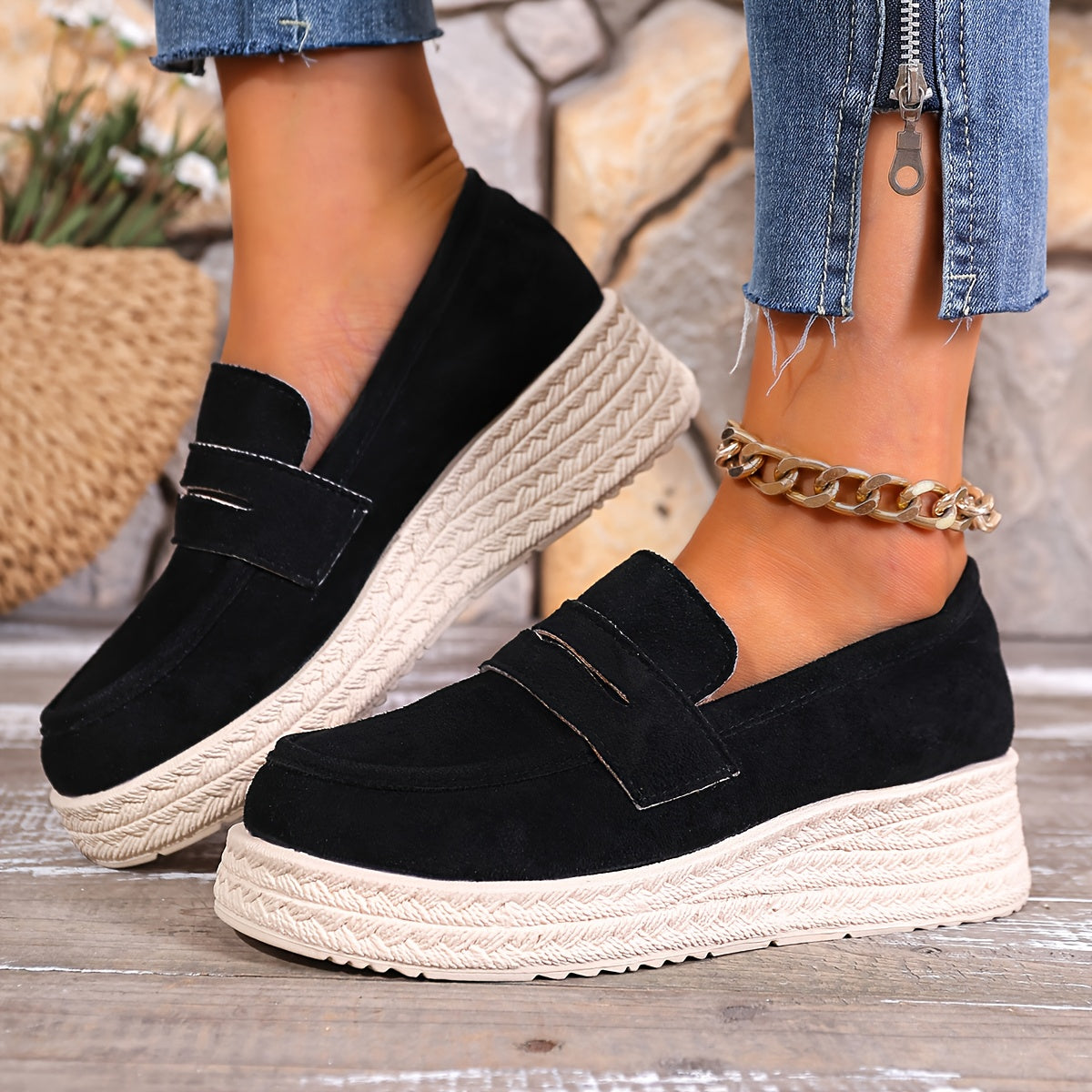 Women's Slip-On Sneakers Black Beige Cushioned Platform All-Season