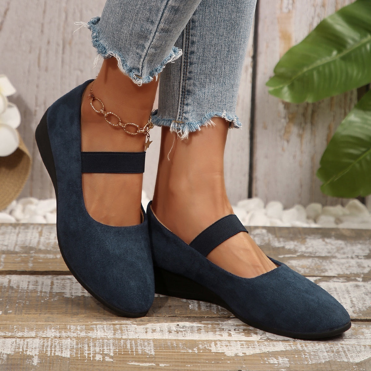 Women's Black Slip-On Wedge Heeled Shoes with Cushioned Insole and Rubber Sole