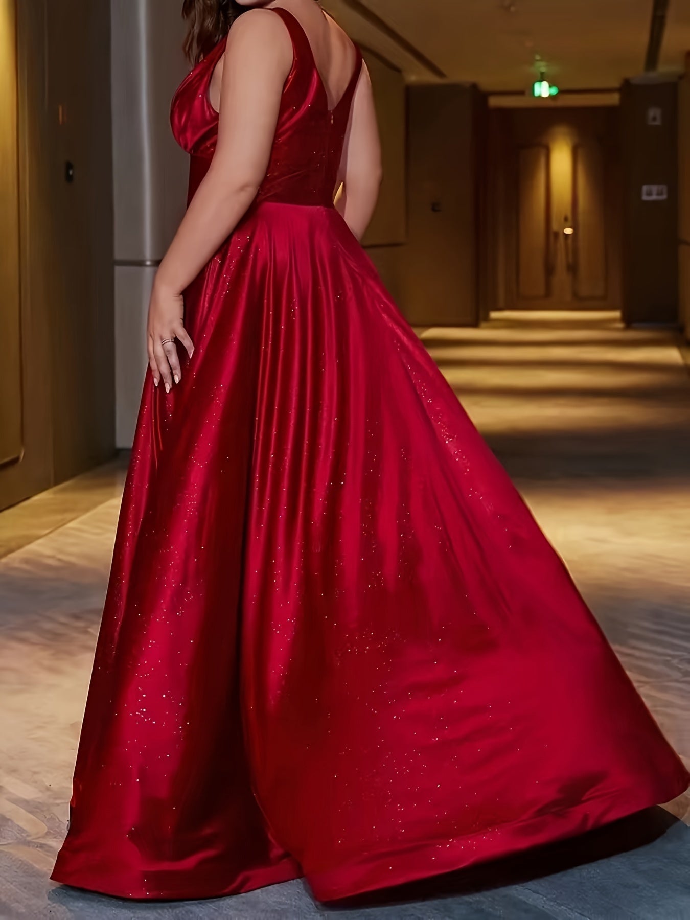 Women's Plus Size Sequin Evening Gown Floor-Length Backless V-Neck Dress