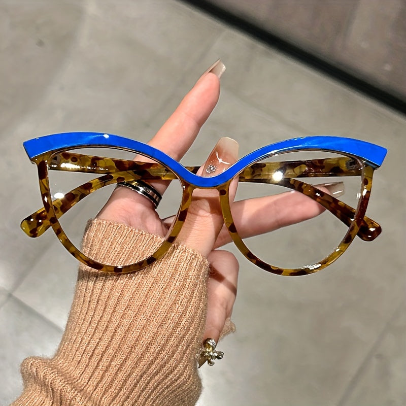 Retro-Inspired Cat Eye Glasses Women Transparent Lenses Fashionable Computer Eyewear