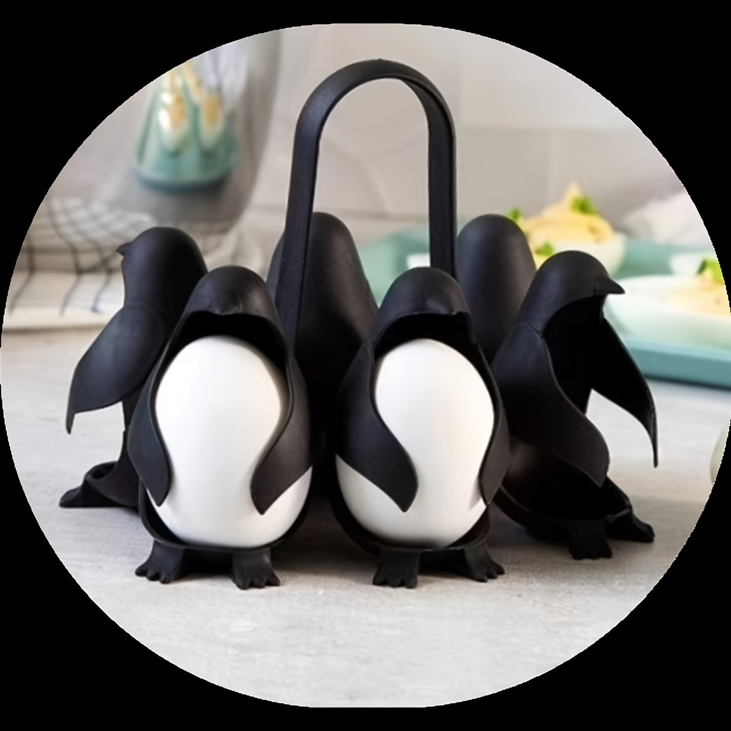 Plastikdan tayyorlangan 6 ta Penguin Egg Cookers to'plami, qattiq va yumshoq tuxumlarni qaynatish uchun ideal. Bu oziq-ovqatga xavfsiz oshxona qurilmasi Rojdestvo, Tashakkur bayrami, Ona kunlari va Mehnat bayrami uchun ajoyib sovg'a fikridir.