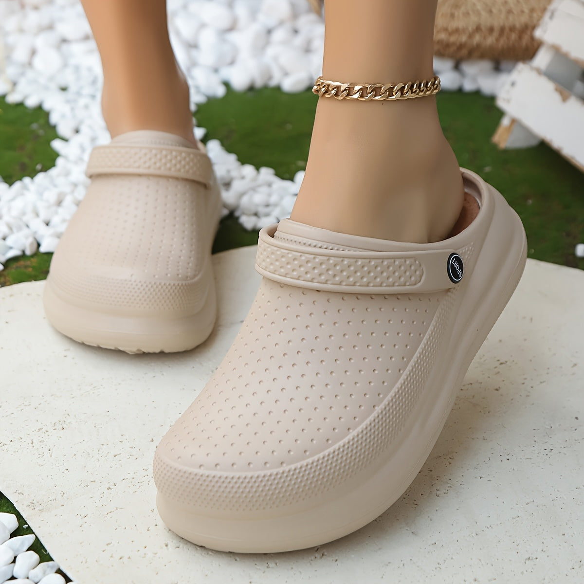 Women's Breathable EVA Sandals Non-Slip Thick Sole Beach Slippers Black Beige