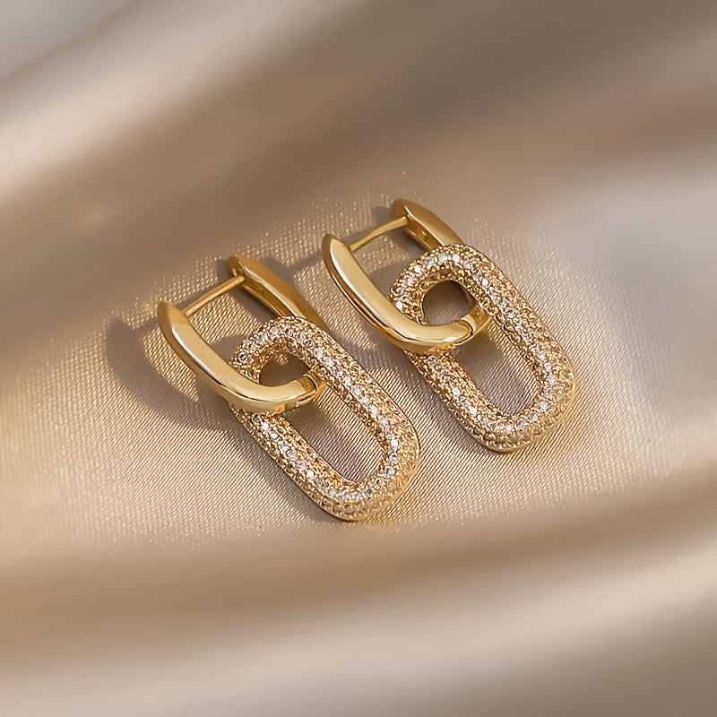 Zanjir dizayni va rhinestone inlay bilan tushirish bilaguzuklari, kundalik kiyimlar va partiyalar uchun, shuningdek, ayollar uchun tasodifiy uchrashuvlar bezaklari sifatida mukammal.