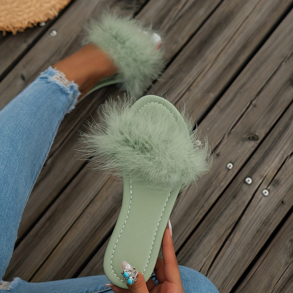 Women's Fluffy Feather Slides Open Toe Single Band Flats Casual Sandals