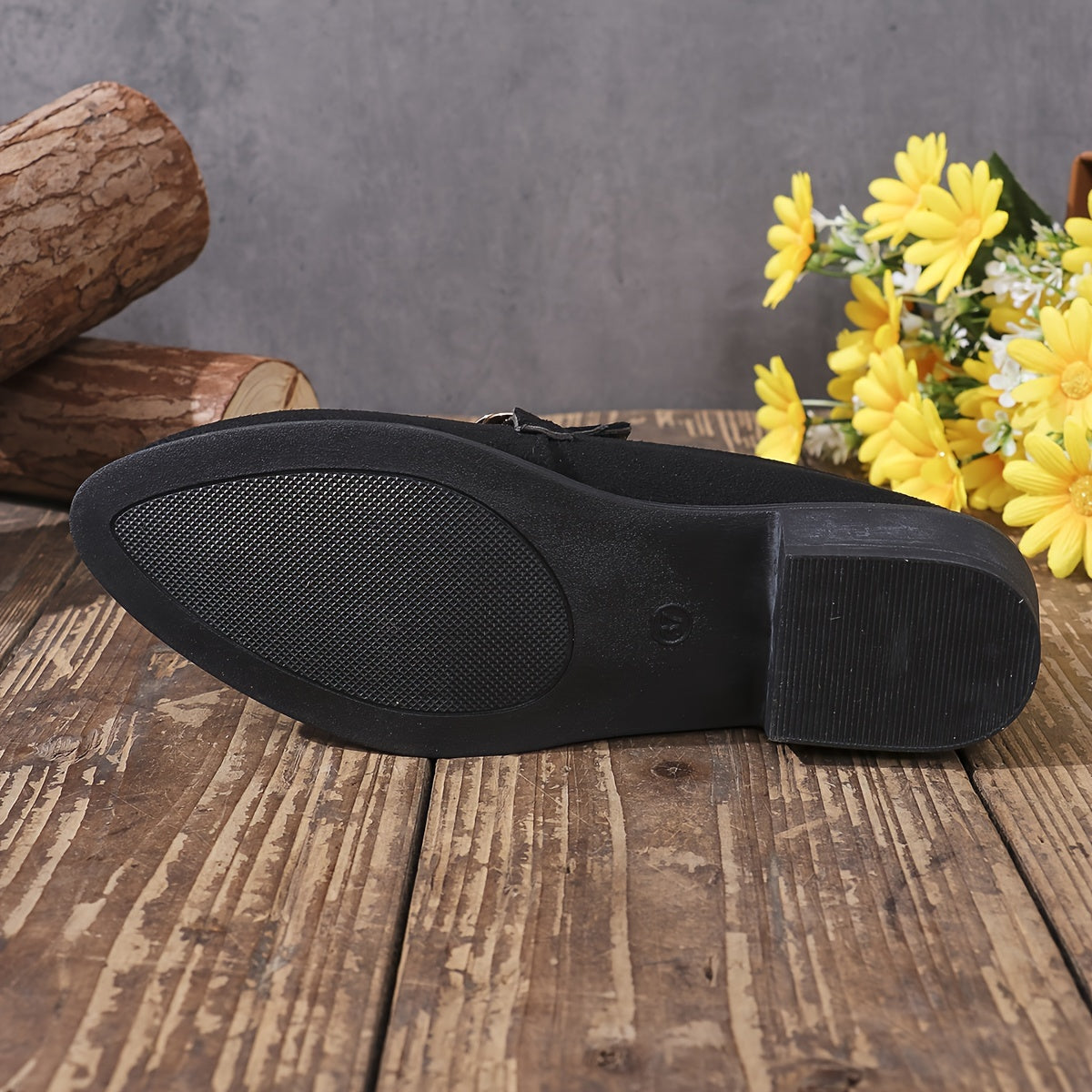 Women's Pointed Toe Flats with Gold Chain, Black Synthetic, Casual Shoes