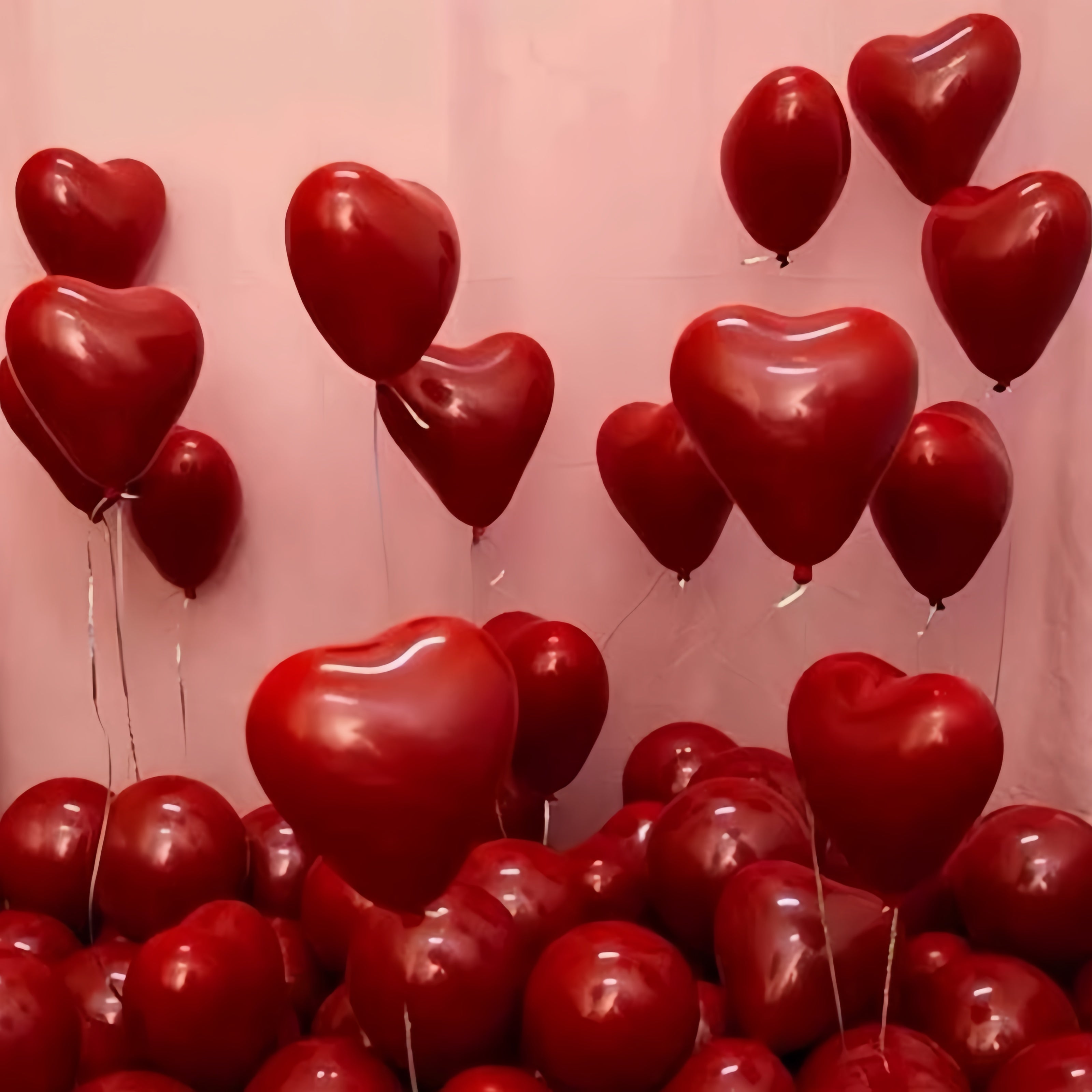 Red Heart-Shaped Balloons for Celebrations, 30 Pack