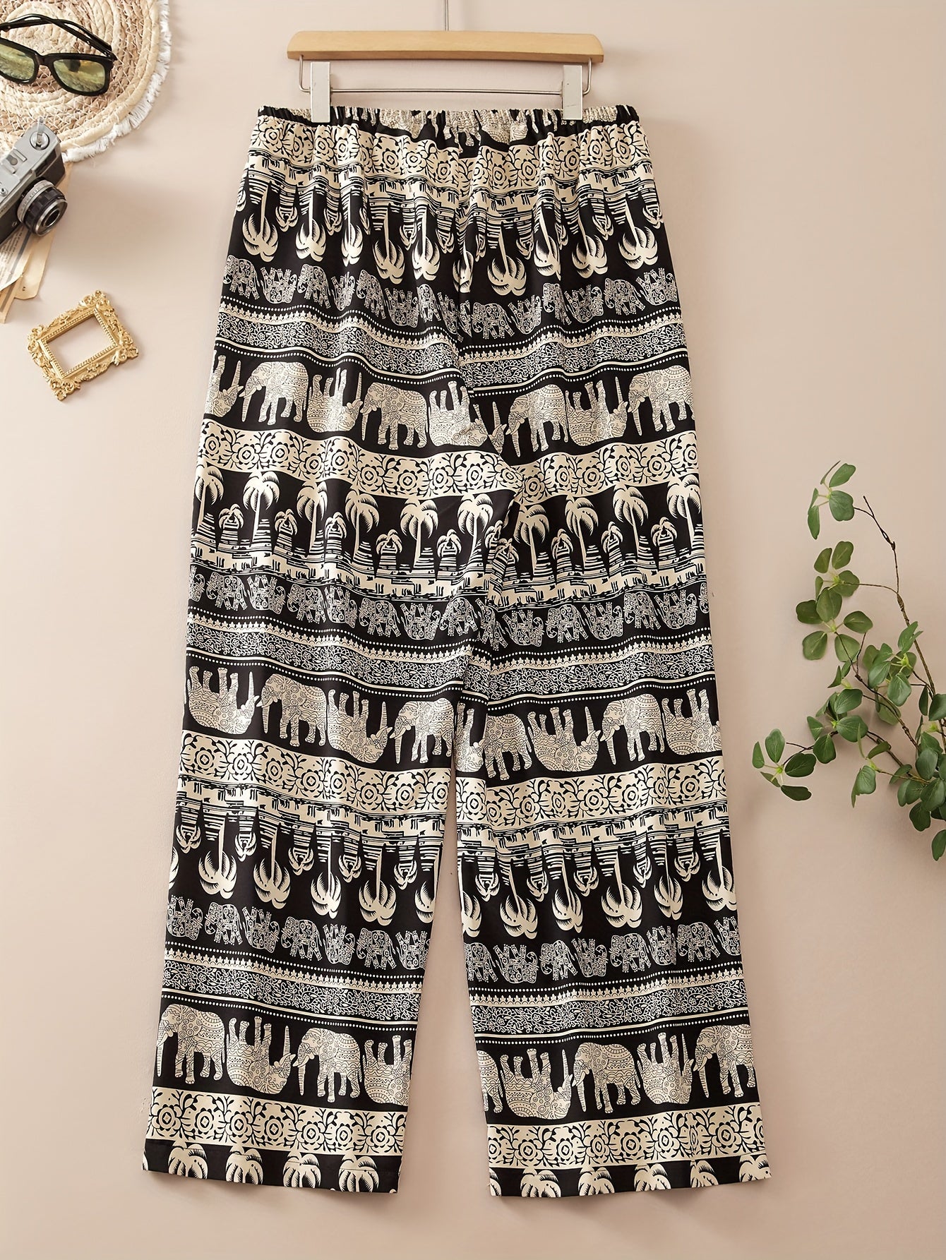 Katta o'lchamdagi ayollar shimlari