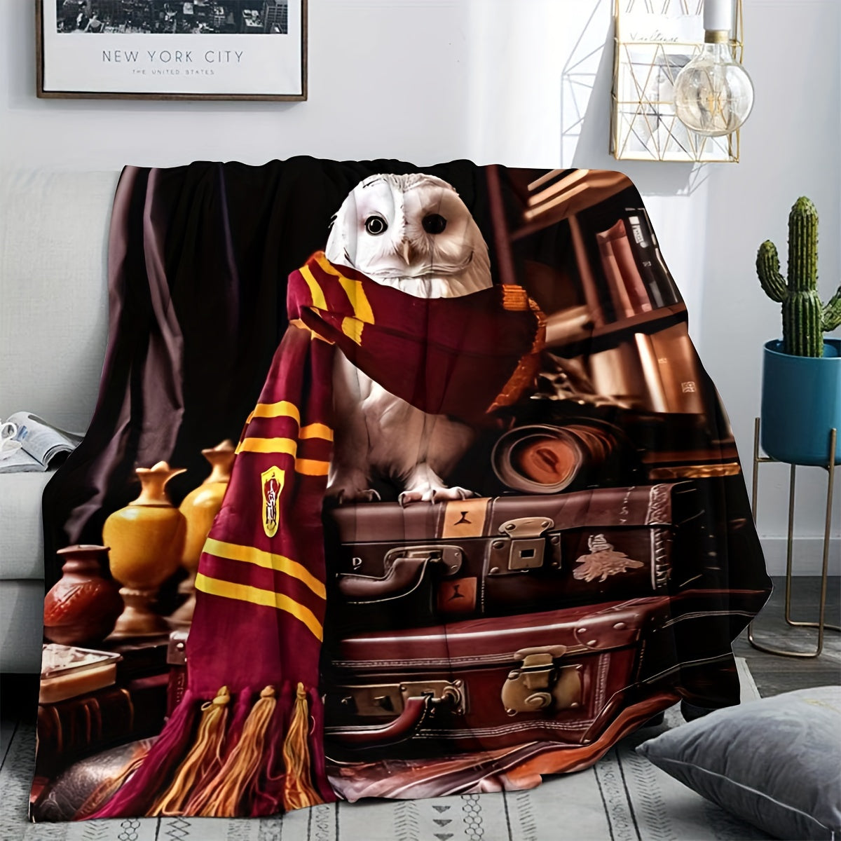 Contemporary Owl Print Flannel Throw Blanket Soft Knitted Polyester All-Season Home Decor