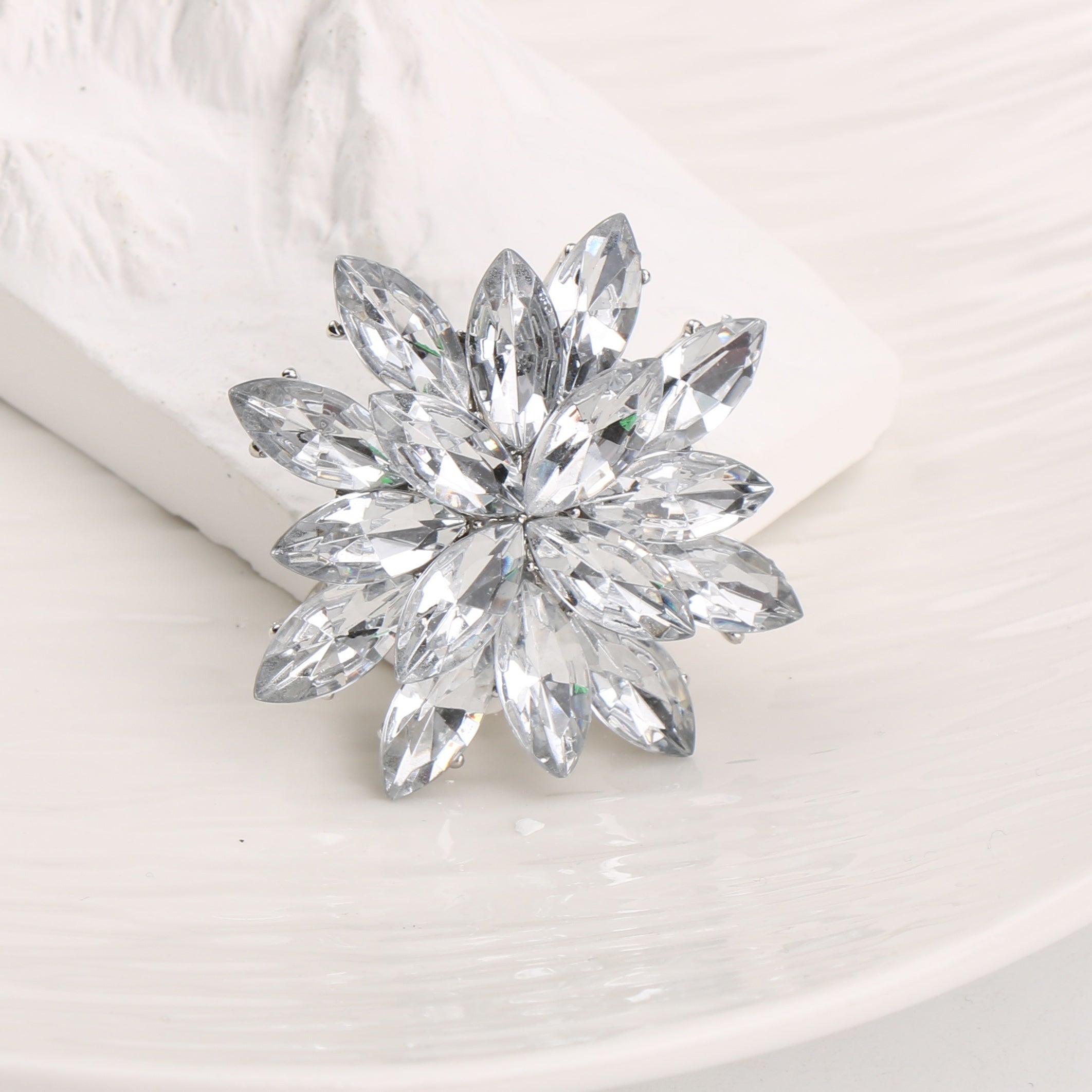 Elegant Snowflake Brooch Rhinestone Corsage Pin for Suits and Coats