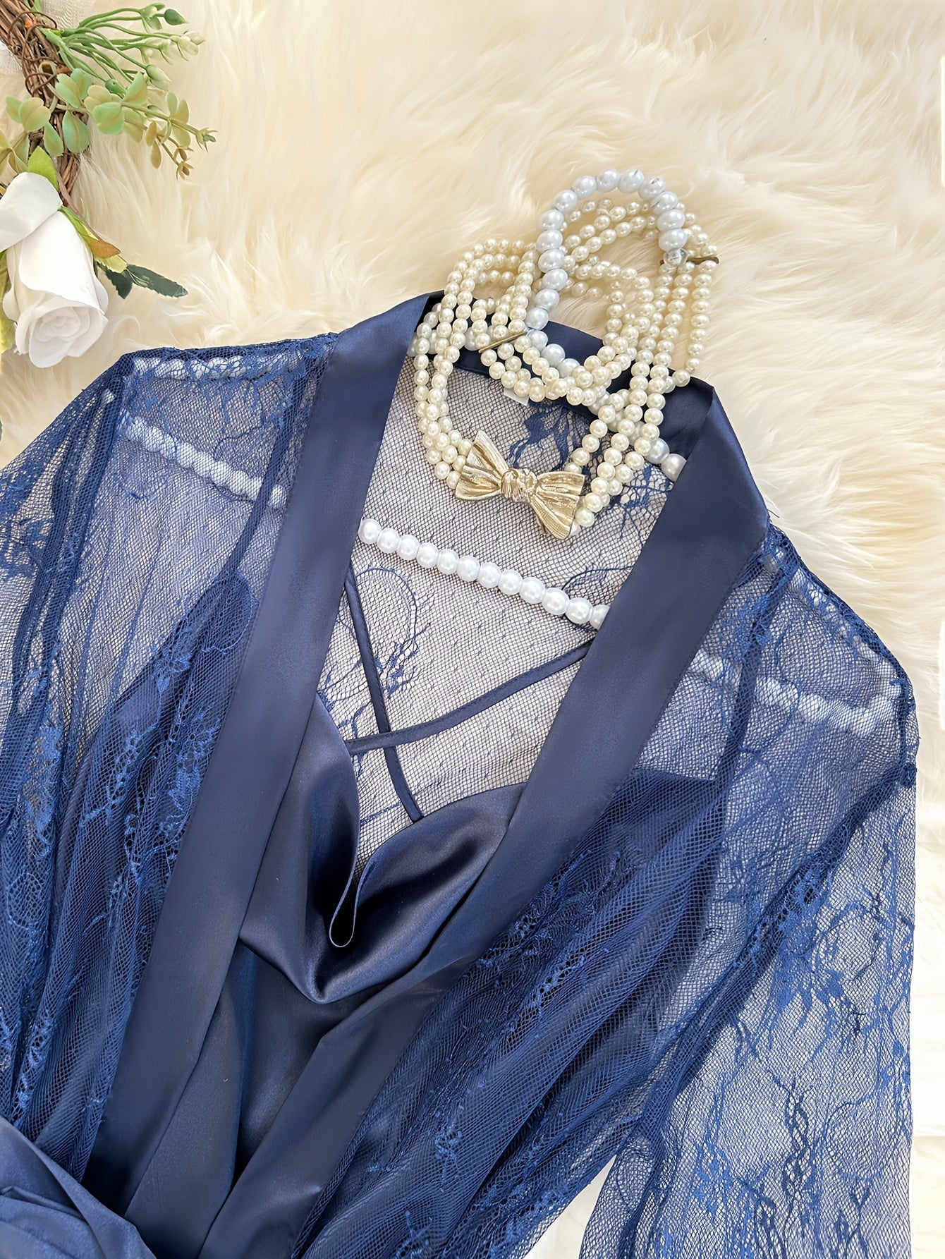 Conjunto de pijama de encaje para todas las estaciones de mujer con tirantes y cuello cowl