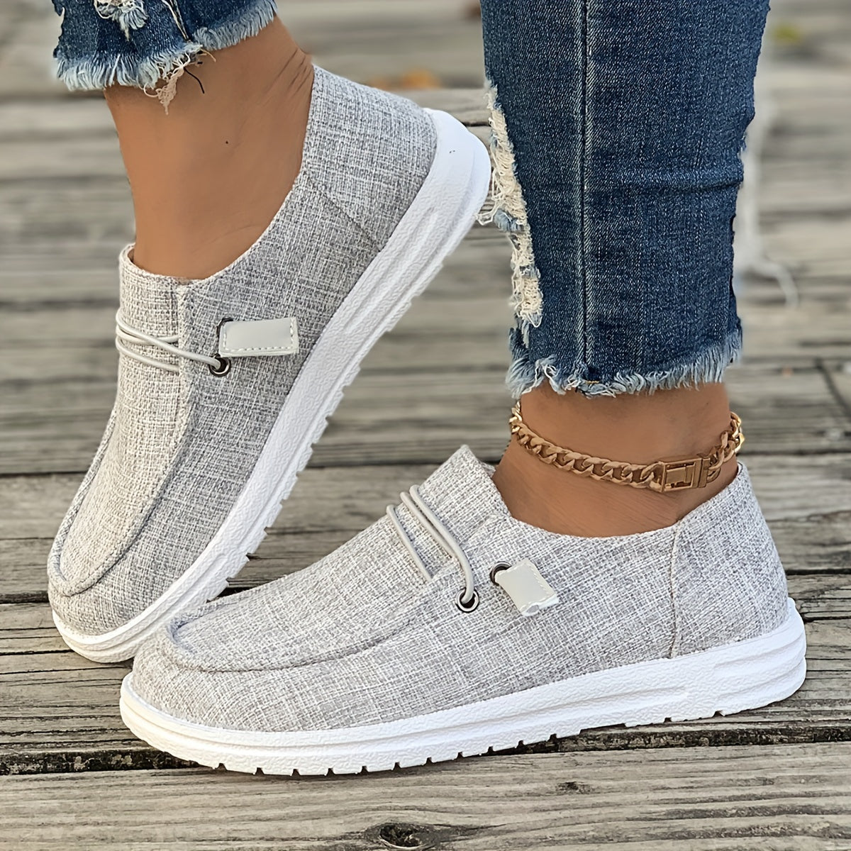 Women's Casual Slip-Resistant Round Toe Low-Top Sneakers with Breathable Fabric