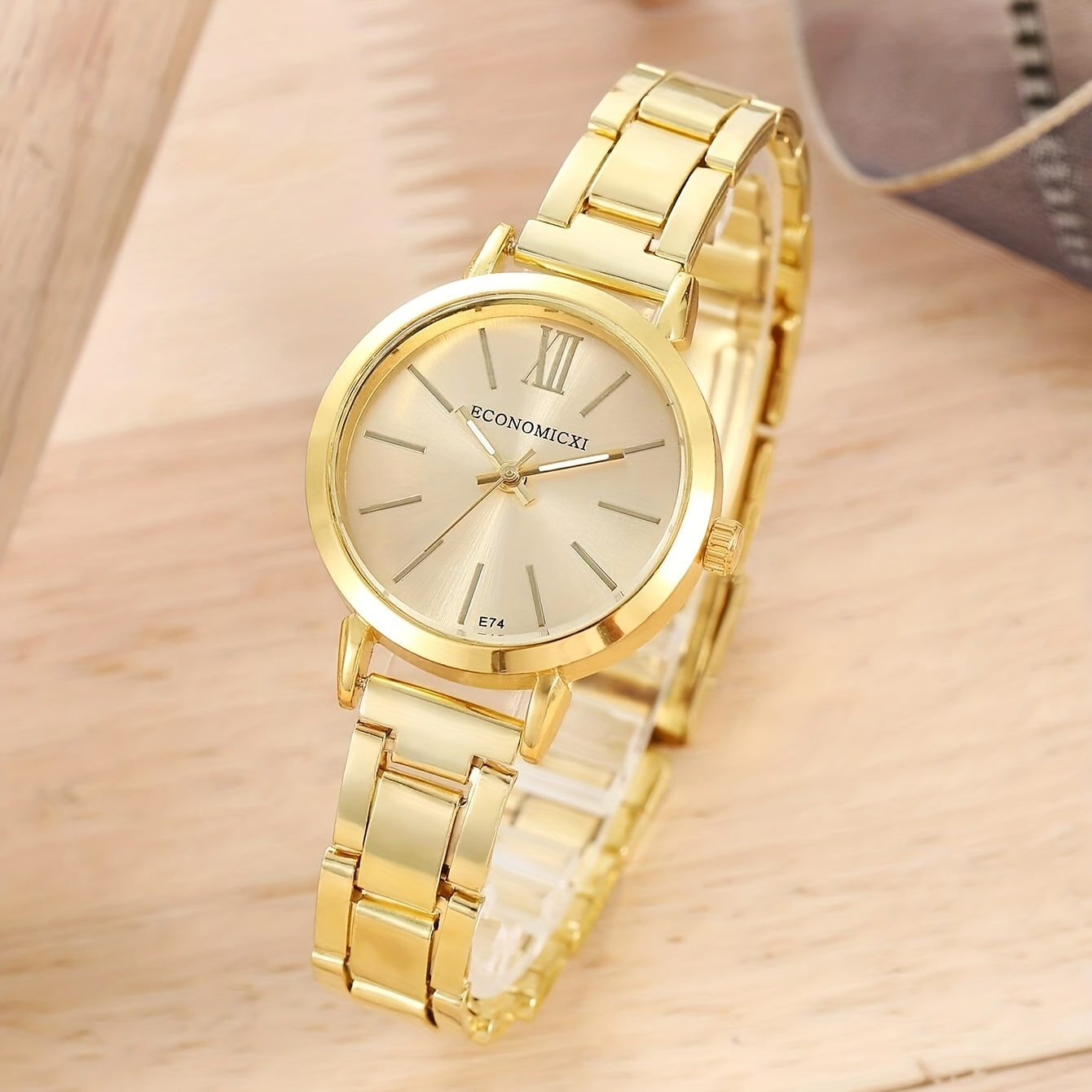 Conjunto de reloj de oro con cuarzo para mujer con pulsera Love para el Día de San Valentín