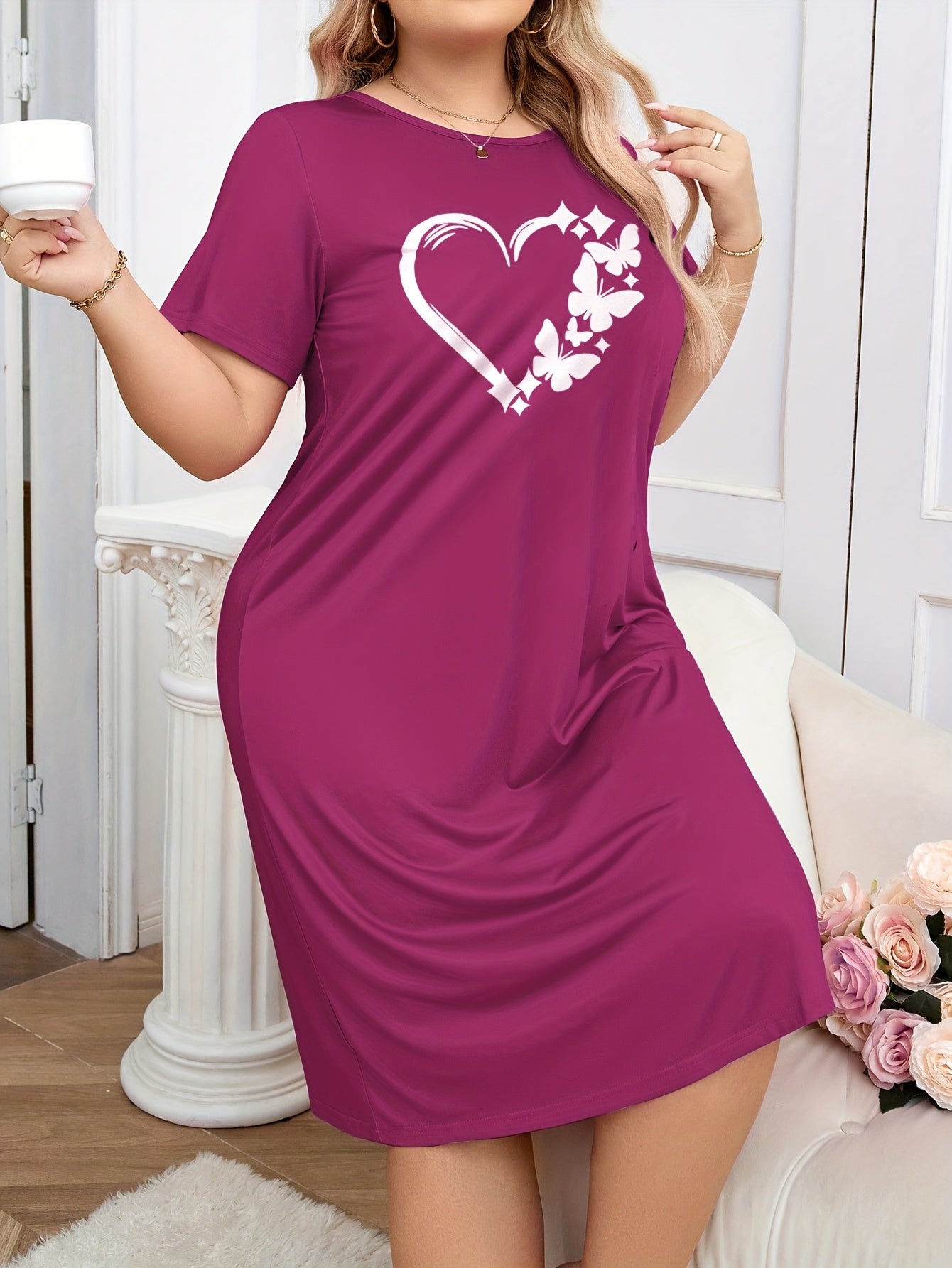 Plus Size Women's Nightgown Short Sleeve Heart Print Casual T-Shirt Dress