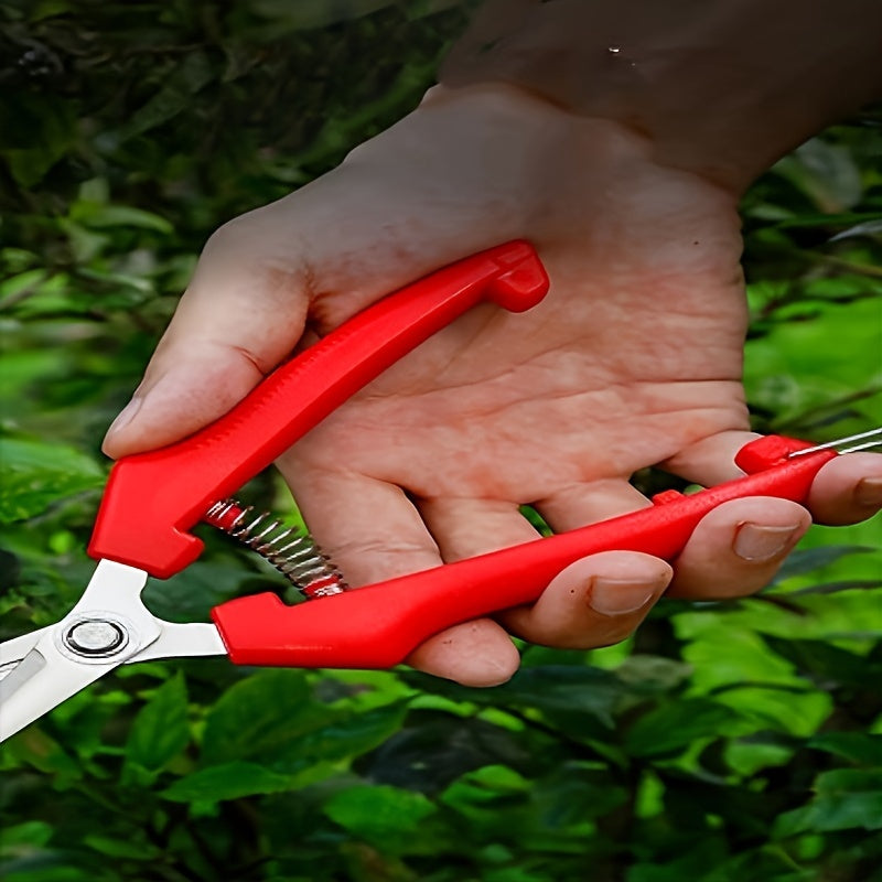 Stainless Steel Garden Shears for Effortless Cutting Classic Style No Battery Required
