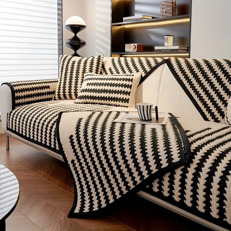 Современная накидка на нордический диван с черно-белой полоской, безопасная для домашних животных, противоскользящая, для 1-4 мест