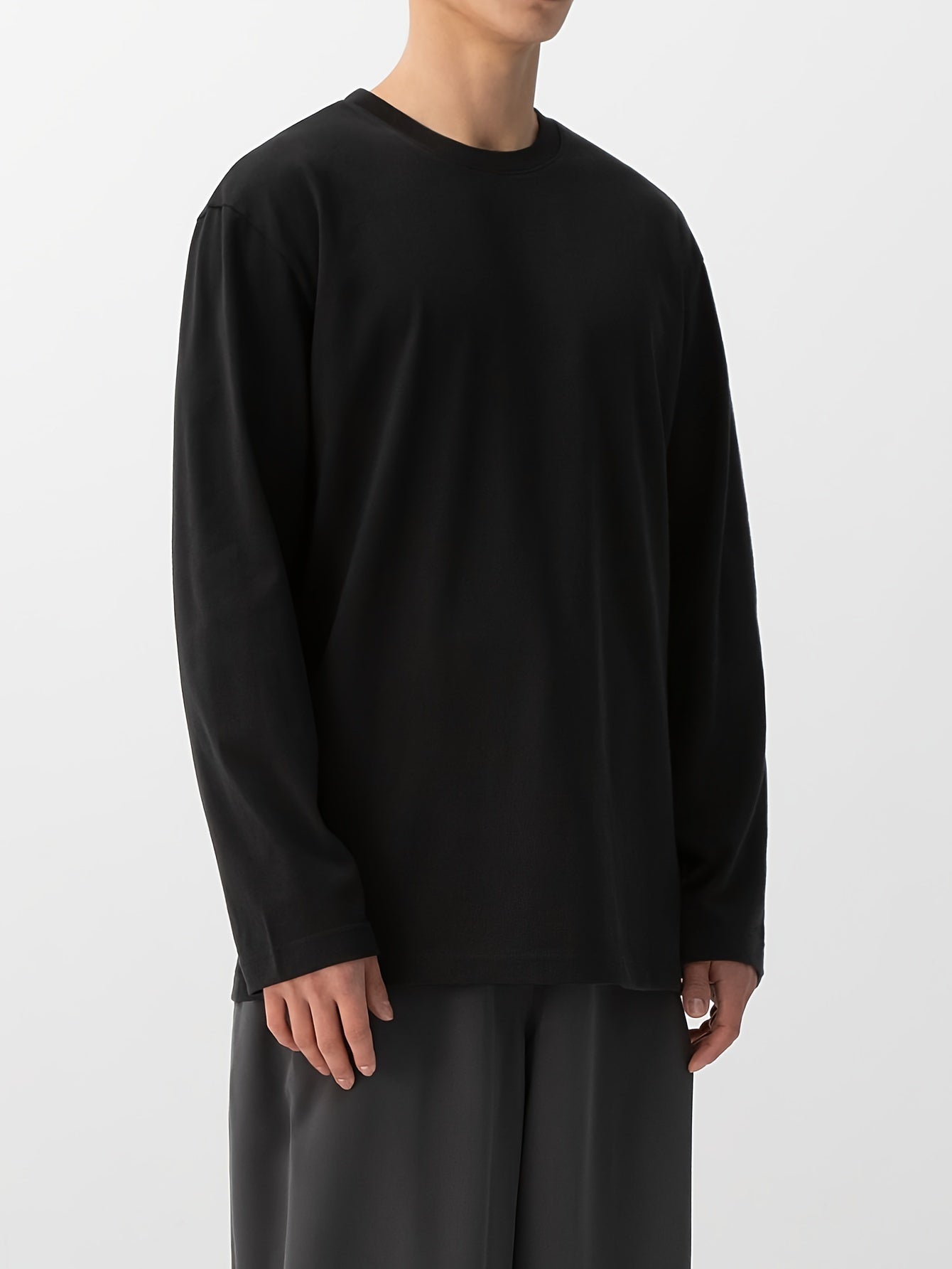 Erkaklar uchun 100% paxta termal uzun qo'ltiq ko'ylak, yumshoq bo'yin, oddiy kesim.