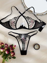 Lingerie Set with Embroidered Lace for Women, Soft, Comfortable, Elegant
