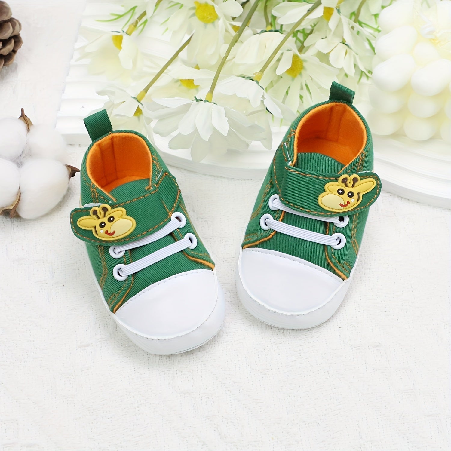 Toddler Shoes Non-Slip Canvas Giraffe Design for Casual Outdoor Wear