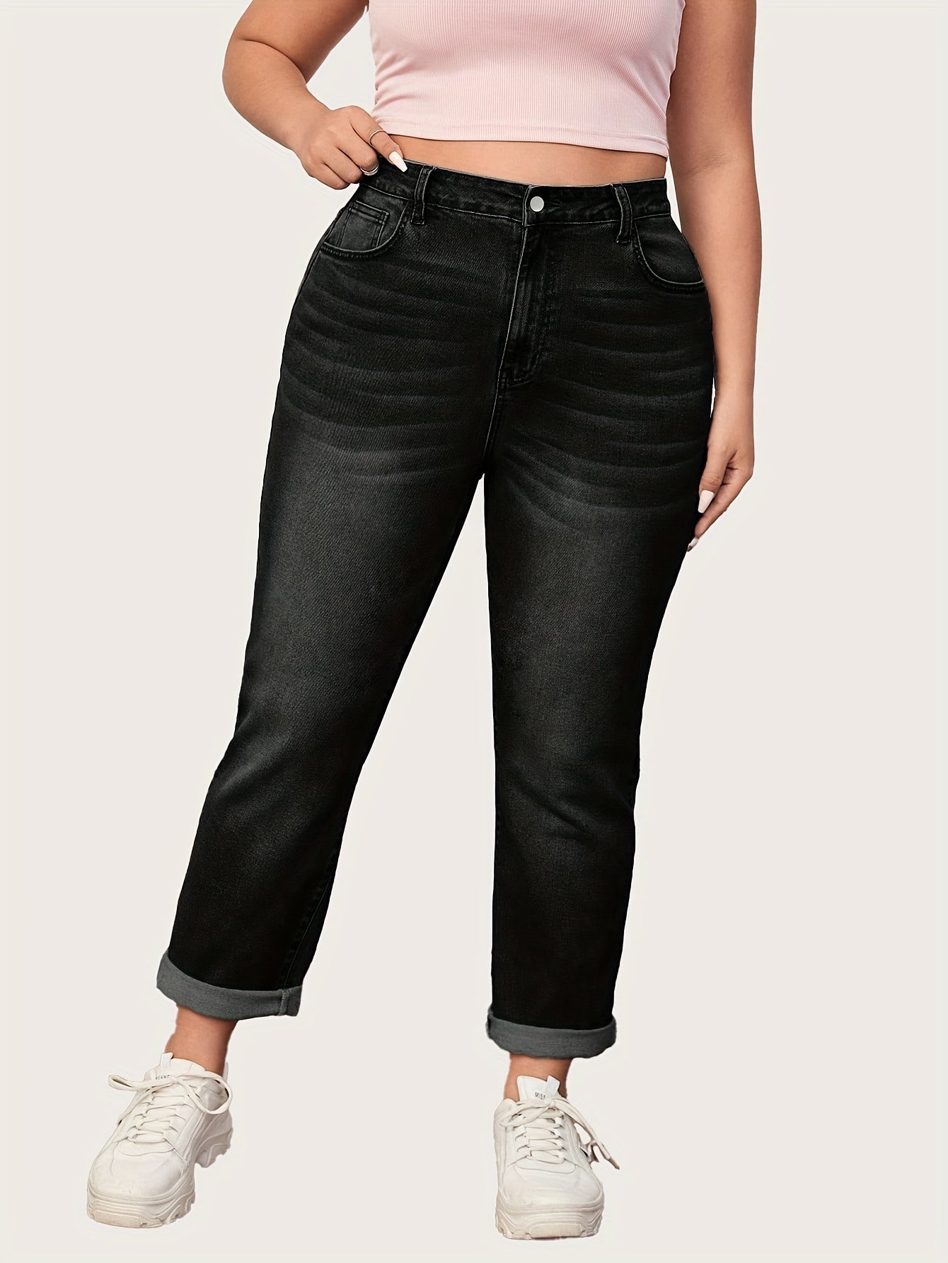 Ayollar uchun kundalik kengaytirilgan jinsilar, qora yuvilgan, tugma bilan yopiladigan, barcha mavsum uchun qulaylik