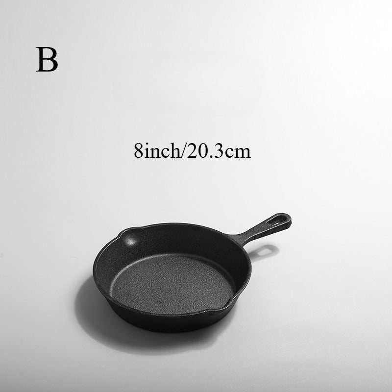 Набор из 3 чугунных сковородок с плоским дном, с антипригарным покрытием, кастрюля для брызг масла, легкое наливание и прочные ручки - идеально подходит для приготовления пищи дома. Маленькие, без покрытия, традиционные сковороды.