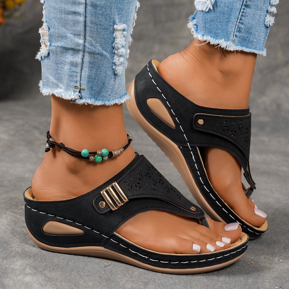 Women's Thong Sandals Cut-Out Design Wedge Heel Slip-On Summer Shoes