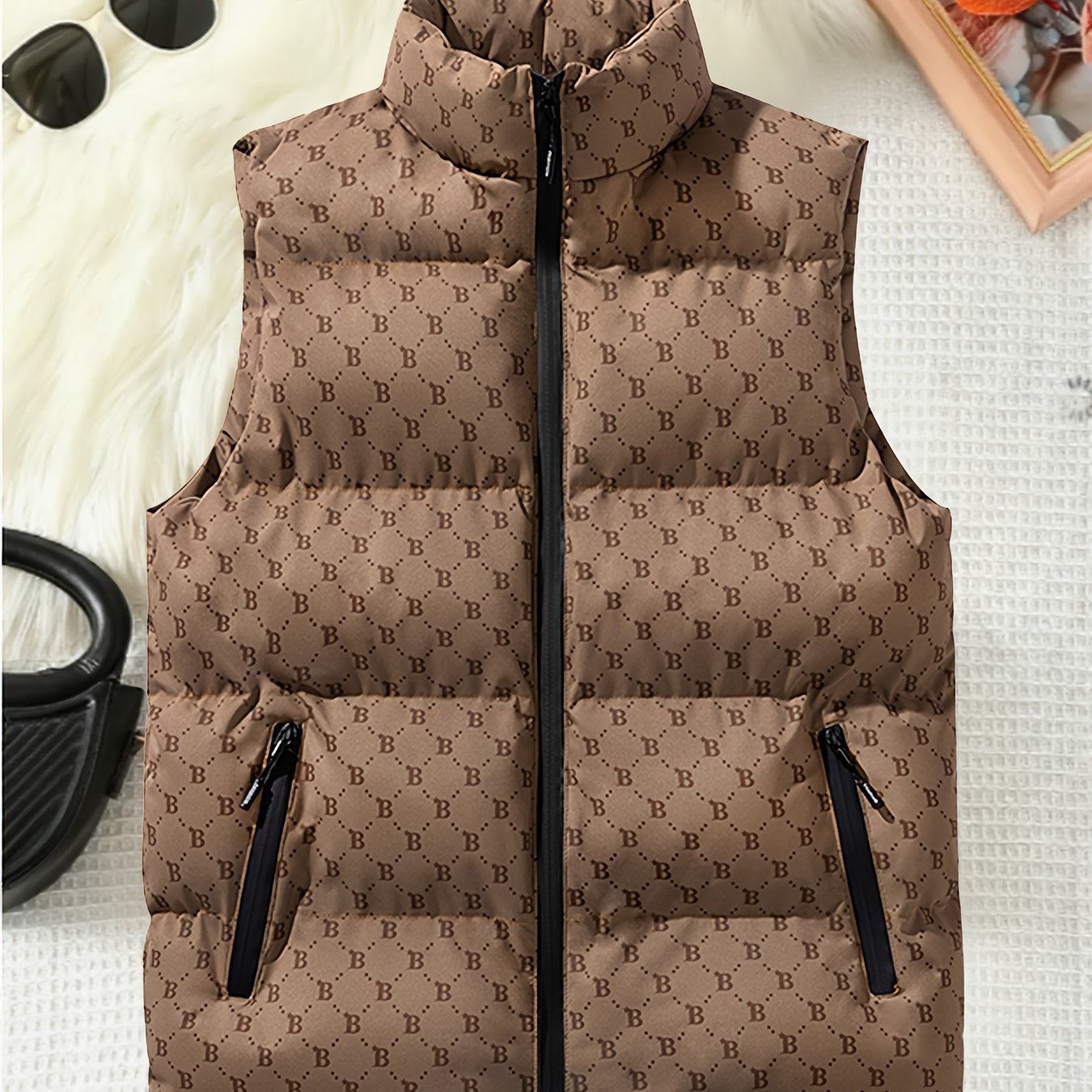 Ayollar uchun qishki bezsiz yengsizlik kamzul kurtka stand collar zip pockets letter print