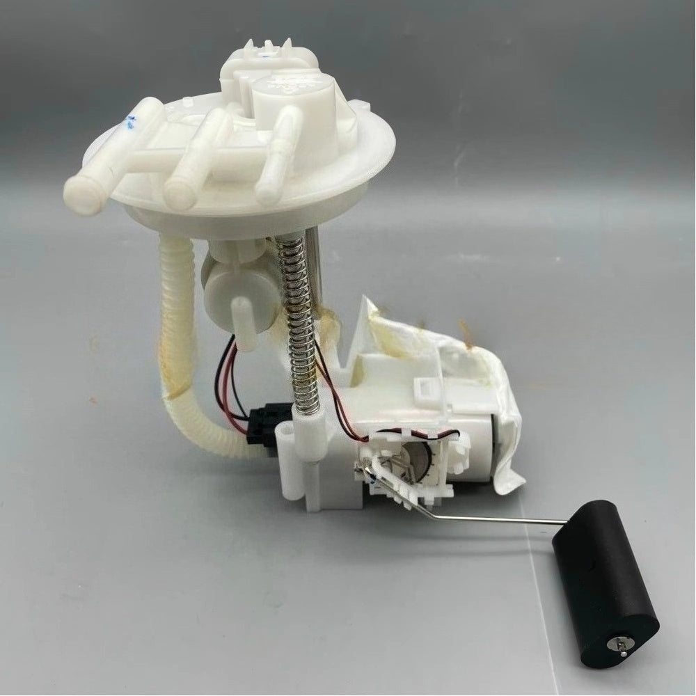 Auto Engine Fuel Pump Assembly for Geely SC7 Free Cruiser Saloon Replacement
