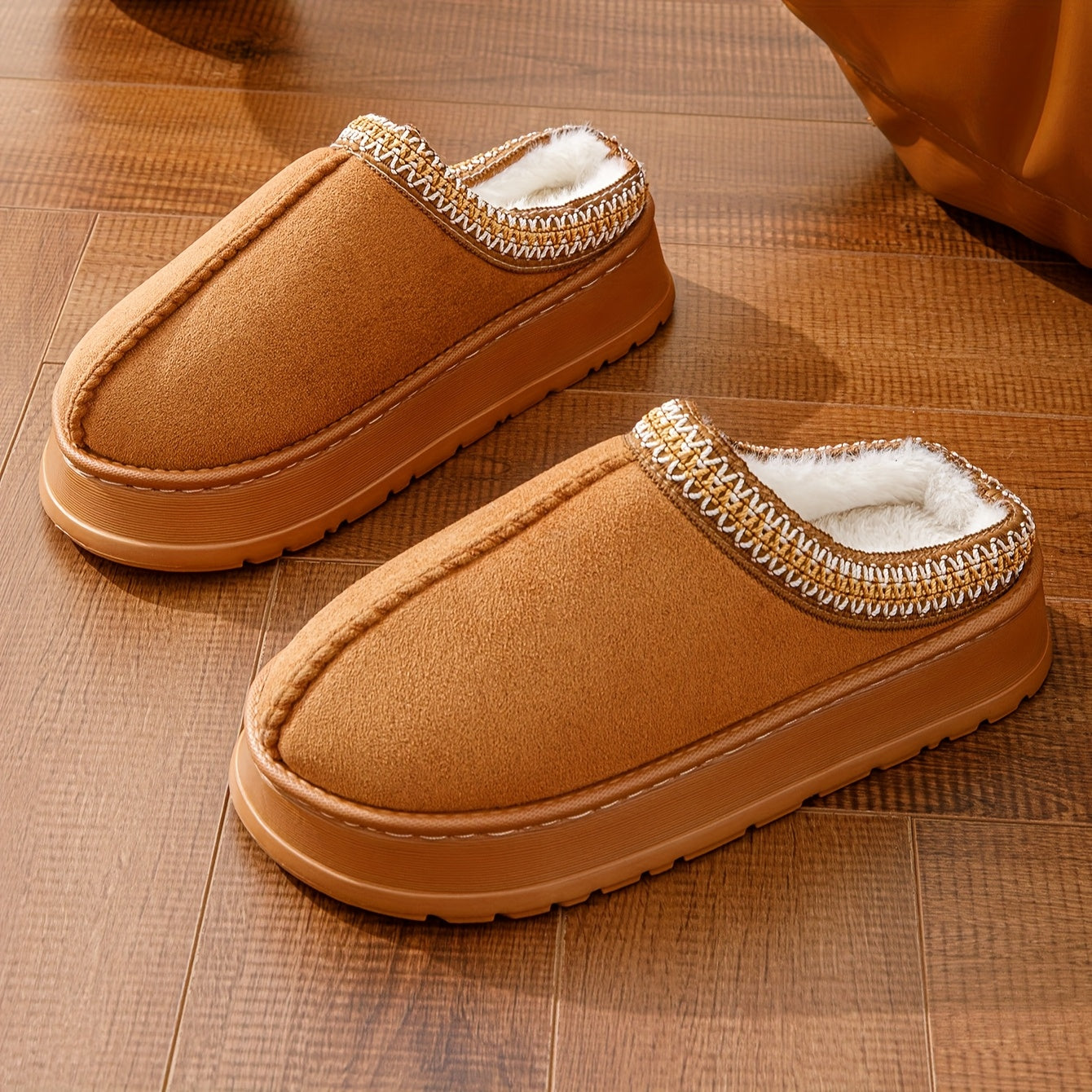 Erkaklar va ayollar uchun yopiladigan shippaklar, mo'ynali ichki qavati bilan EVA taglik, ichki qulaylik