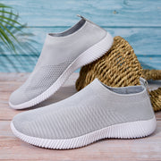 Ayollar uchun tarmoqli slip-on sport poyabzali yengil kundalik poyabzal barcha mavsumlar