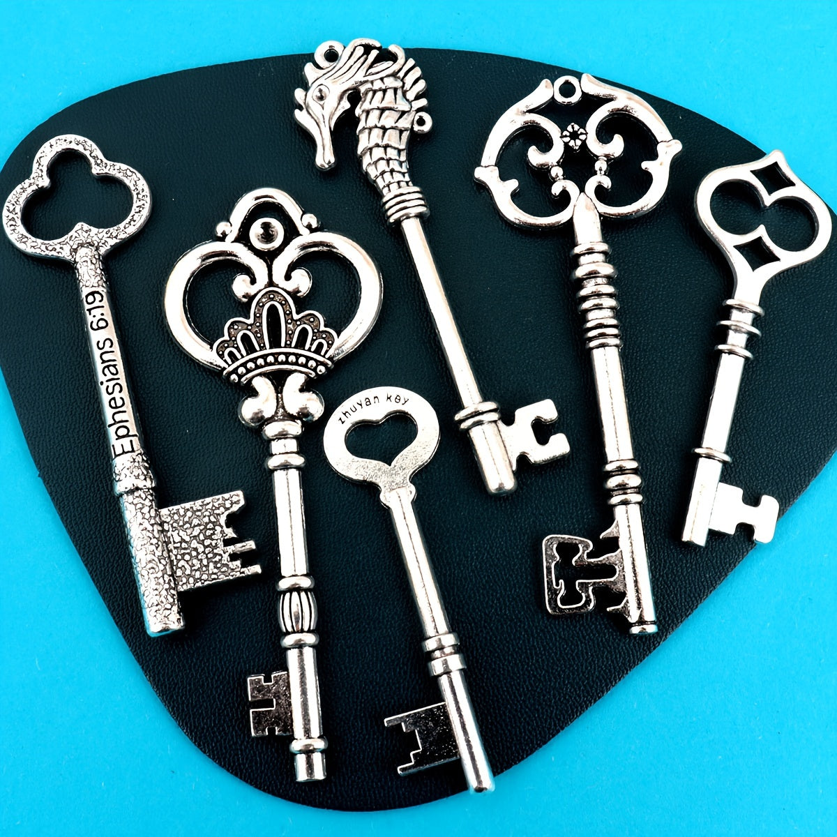 10 ta noyob vintage qopqoq kalitlar to'plami, steampunk uslubida, DIY zargarlik qilish uchun eski bronza yoki eski kumushda mavjud