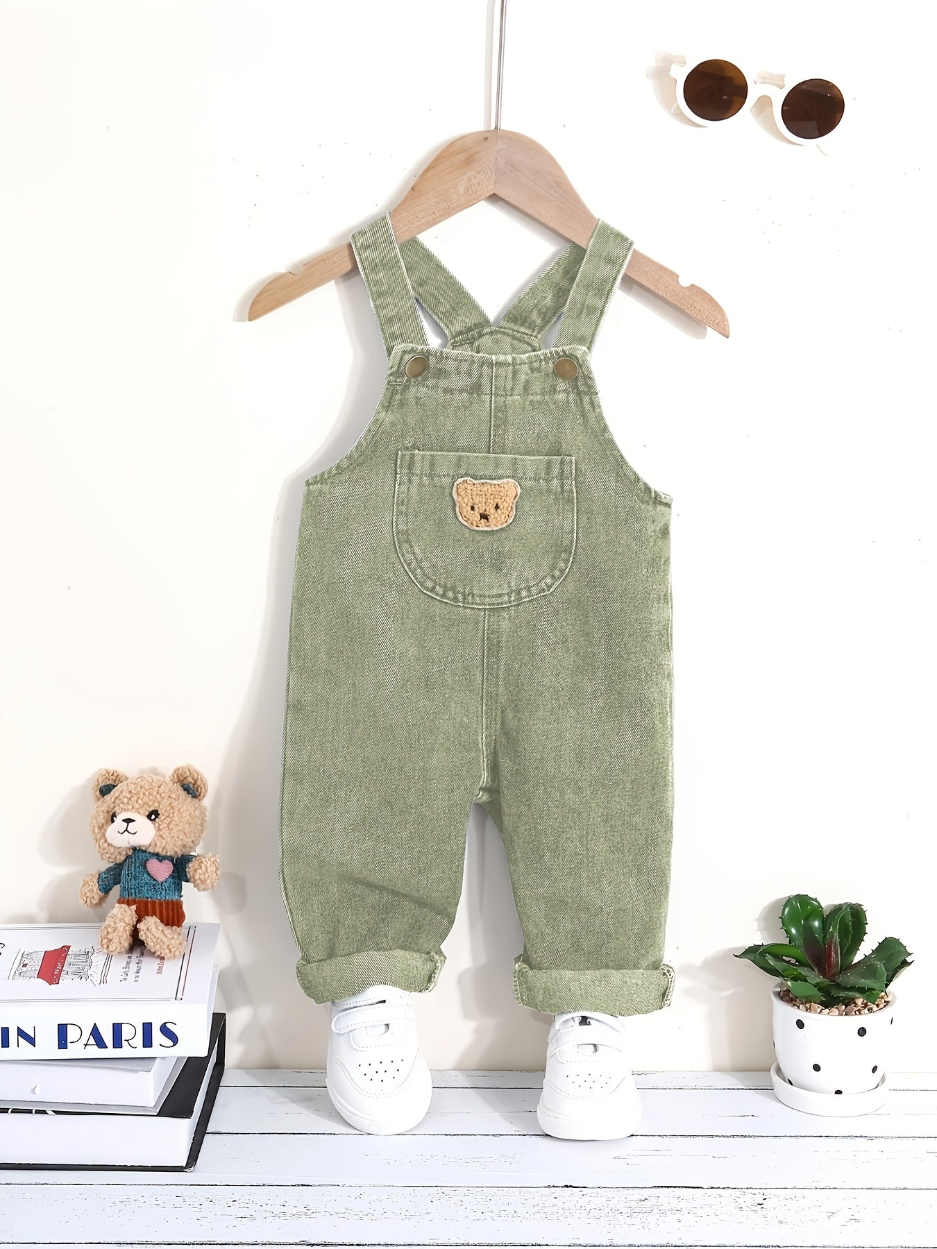 Boys' Green Denim Overalls with Bear Patch for Toddler Casual Fall Winter Outdoor Wear