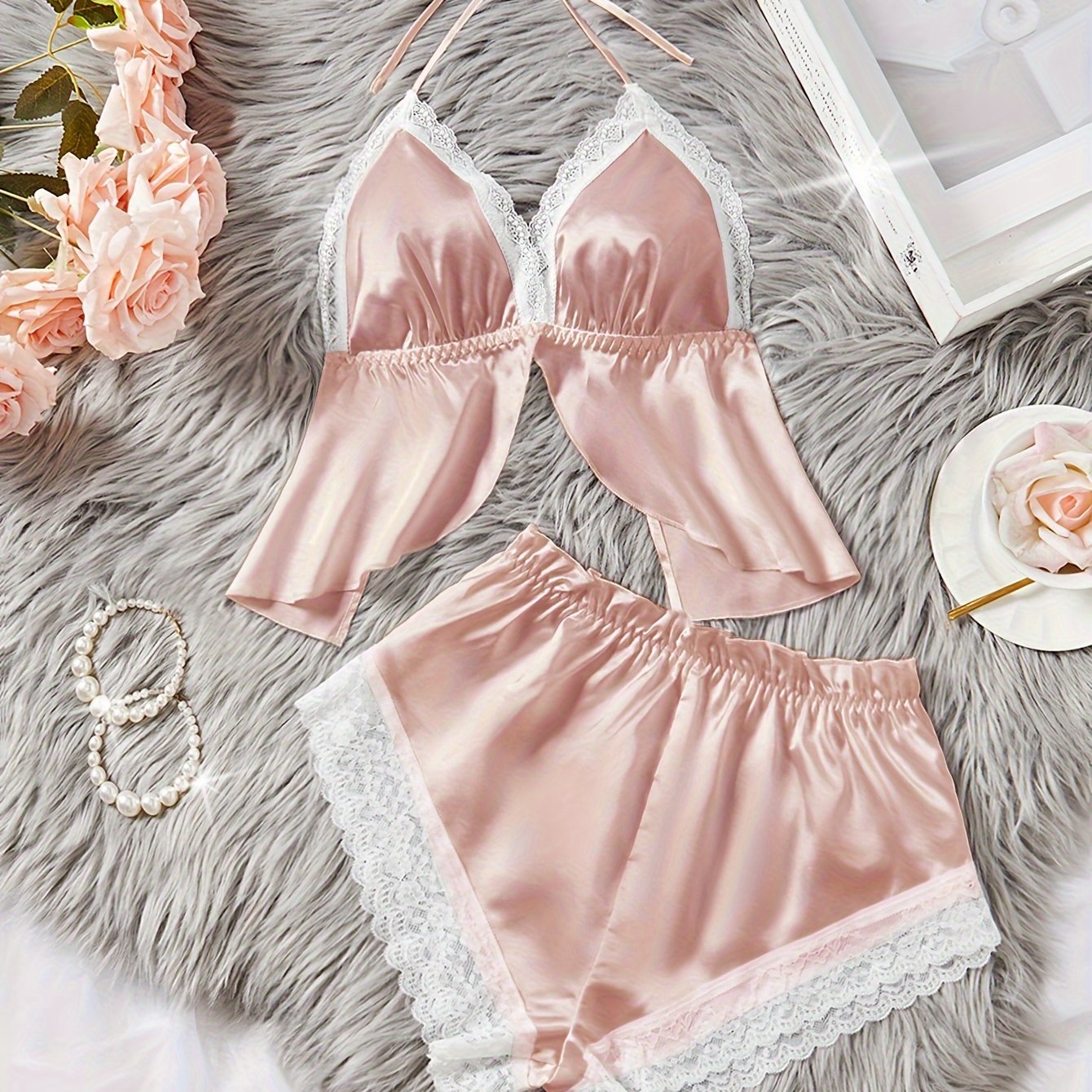 Lingerie Set Contrast Lace Pajama Set with Halter Neck Top and Elastic Shorts