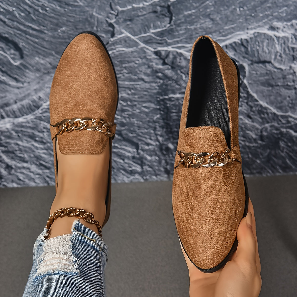 Women's Breathable Fabric Flat Shoes with Chain Decoration and Square Heel