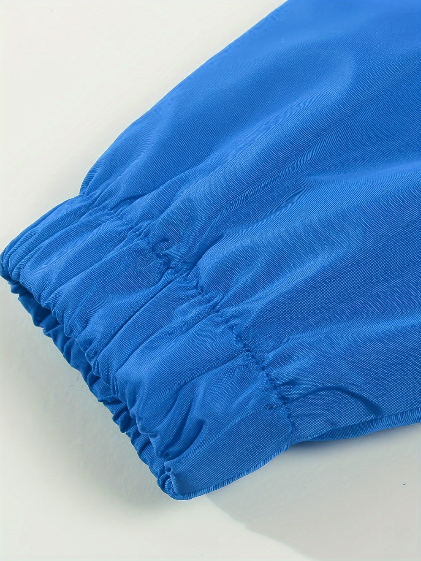 Chaqueta cortaviento con capucha y cremallera reflectante para mujer, casual, de manga larga, con bolsillos grandes