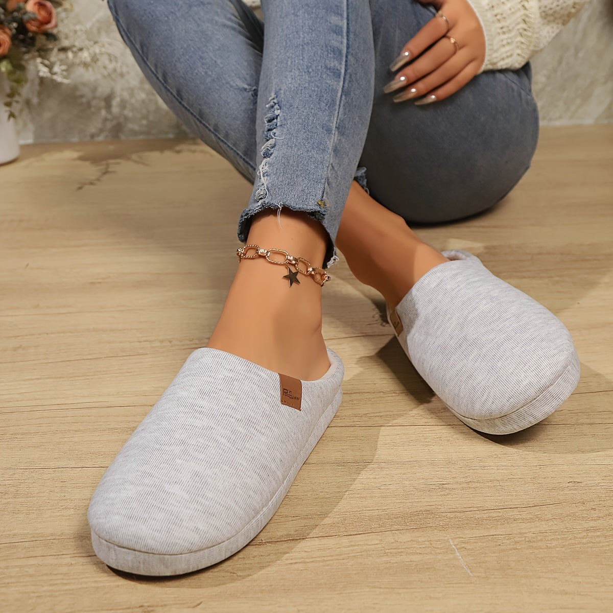 Women Slip-On Slippers Soft Fabric Flannel Non-Slip Indoor Casual