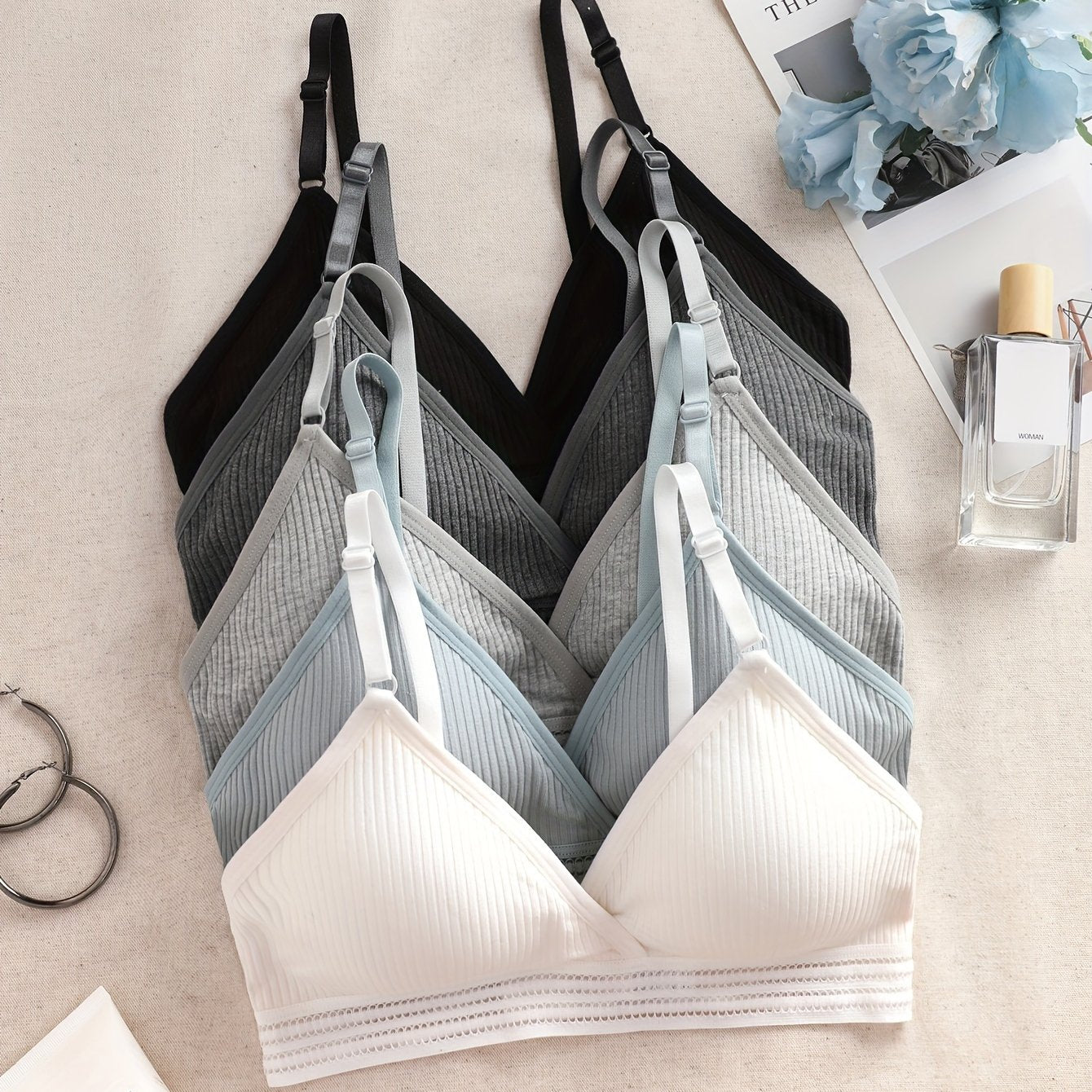 Set of 5 Wireless Bras with Ribbed Texture Soft Breathable Fabric Adjustable Straps