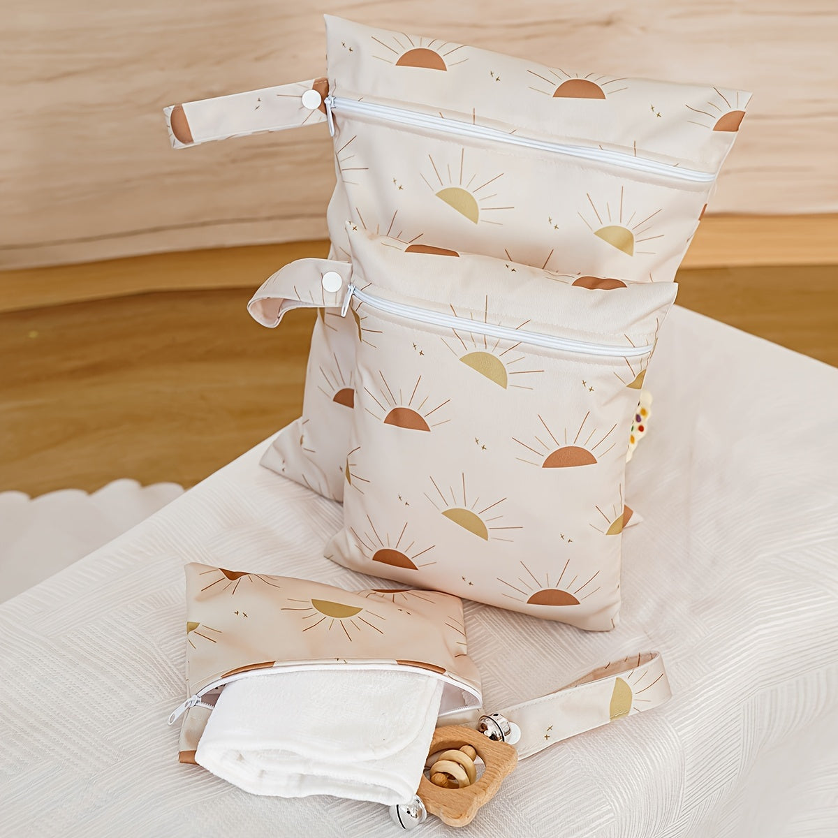 Три штуки сумок Rainbow Sun Print Wet Dry Bags, водонепроницаемая сумка для подгузников и портативная сумка для хранения