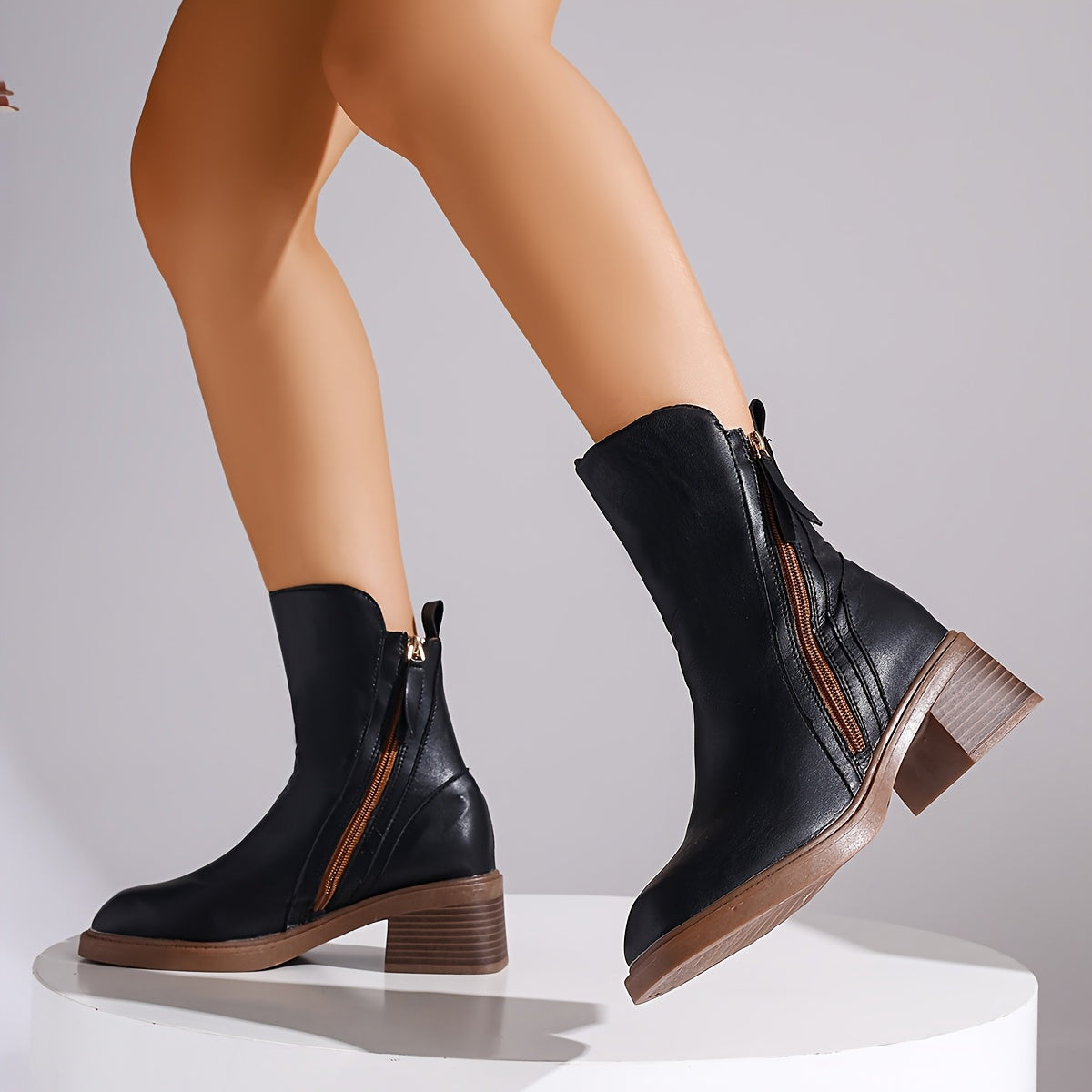 Ayollar uchun faux charmli qattiq poyabzal, zippersi bilan, qora, qishki poyabzal