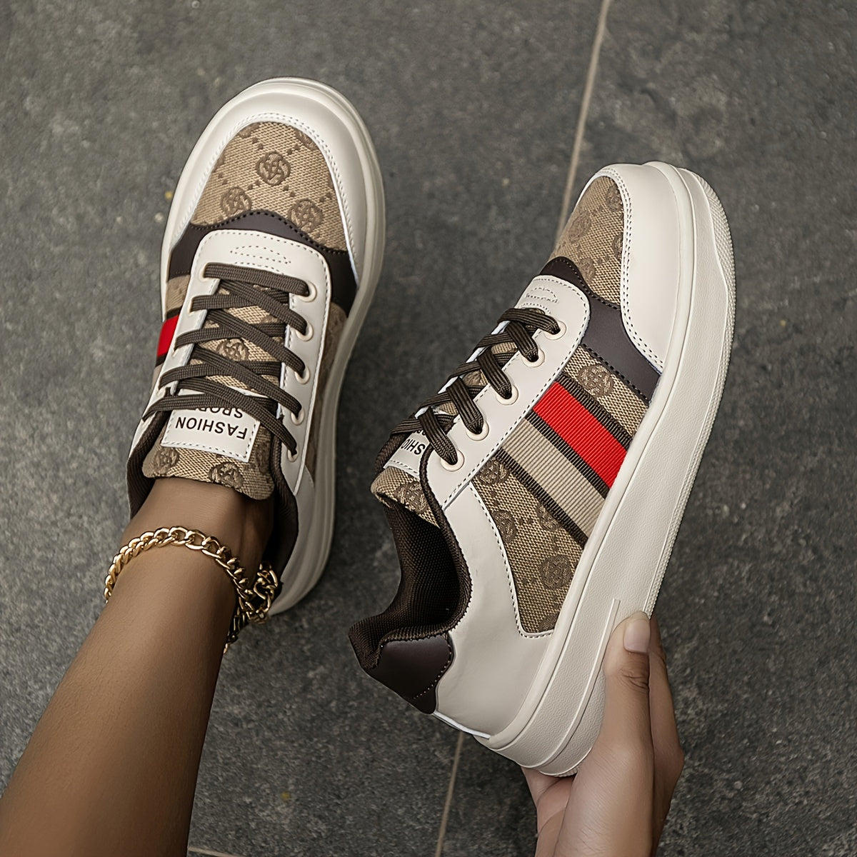 Women's Retro Canvas Print Pattern Letter Stripe Casual Sneakers