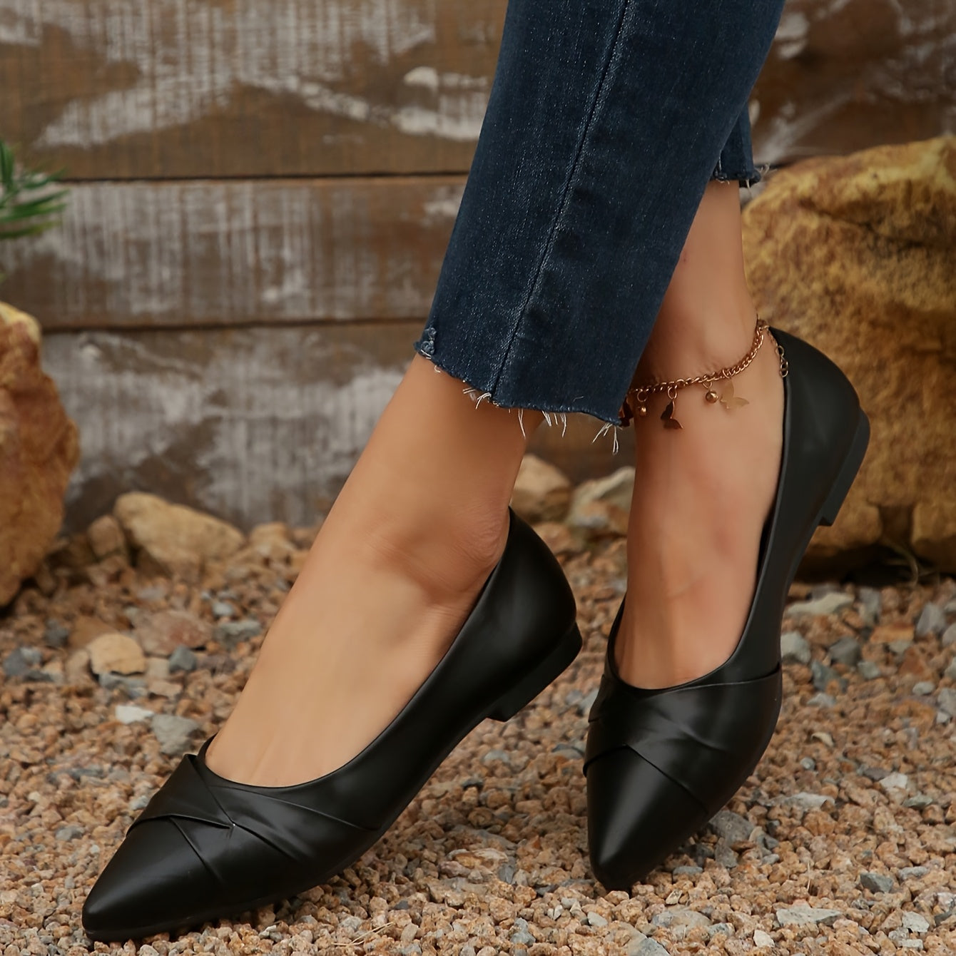 Ayollar uchun pointed toe flats slip-on balet poyabzali, bardoshli PU kauchuk taglik, qora va jigarrang, 36-42 o'lcham
