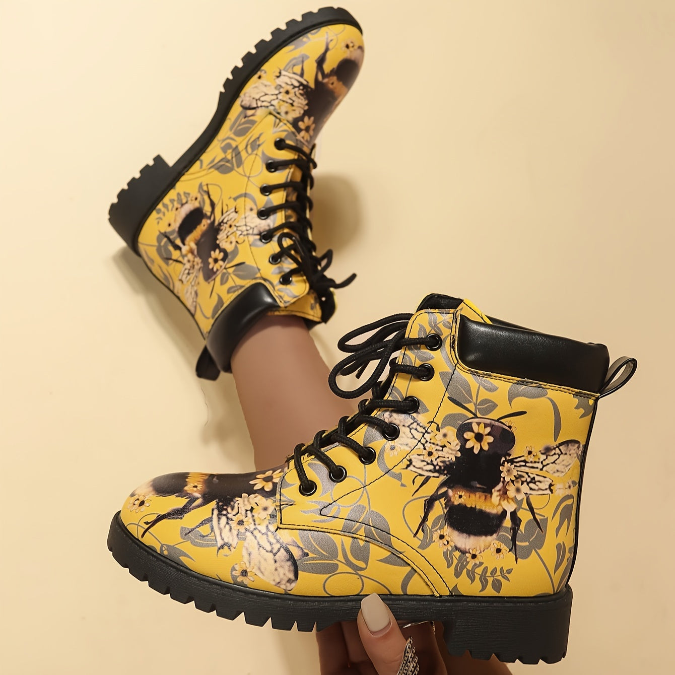 Women's Bee Print Casual Strap Heels Low Wedge Ankle Booties