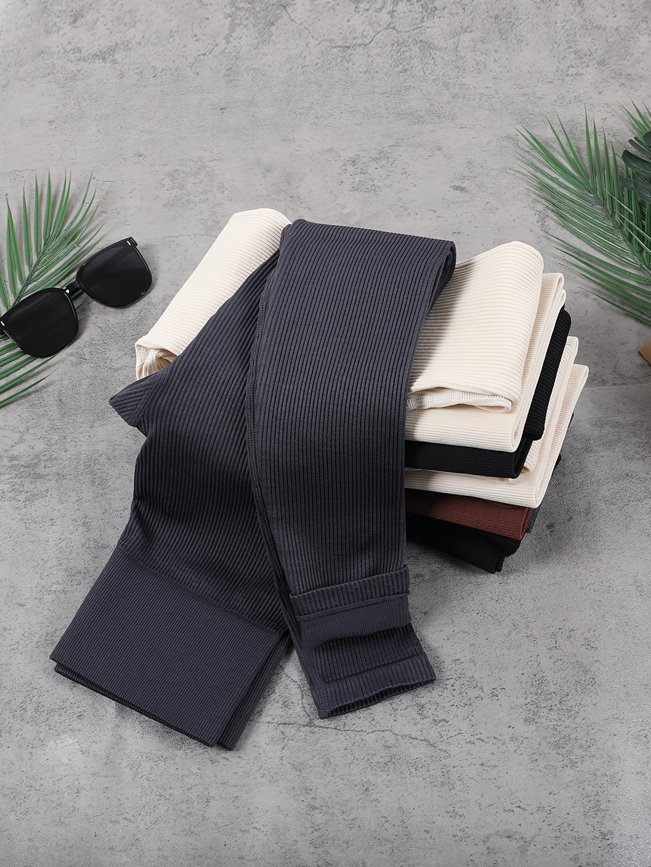 Women's High Stretch Yoga Leggings Long Length Solid Color Elastic Waist Activewear